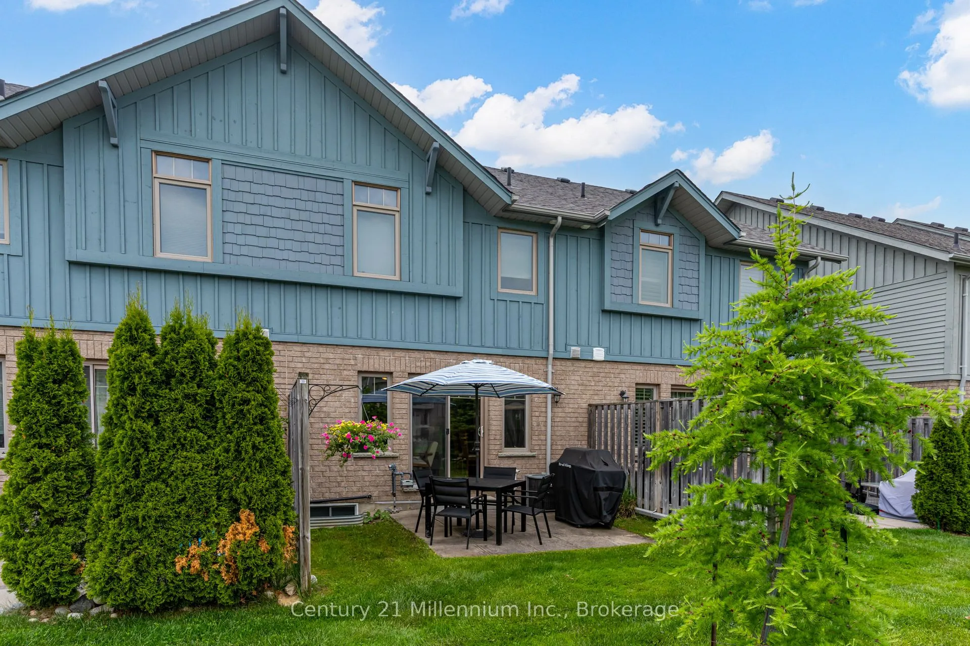37 Silver Glen Boulevard #37