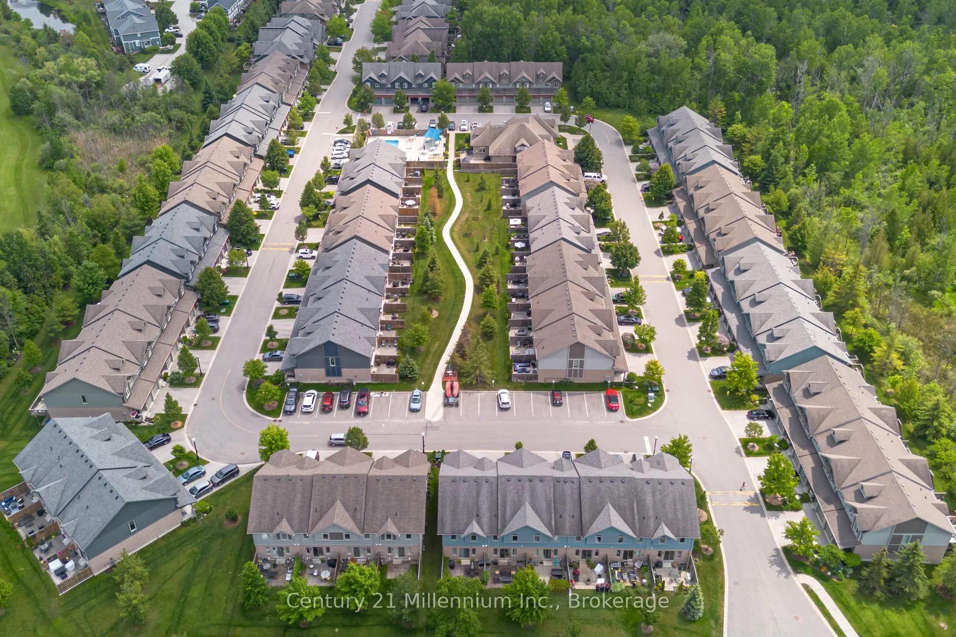 37 Silver Glen Boulevard #37