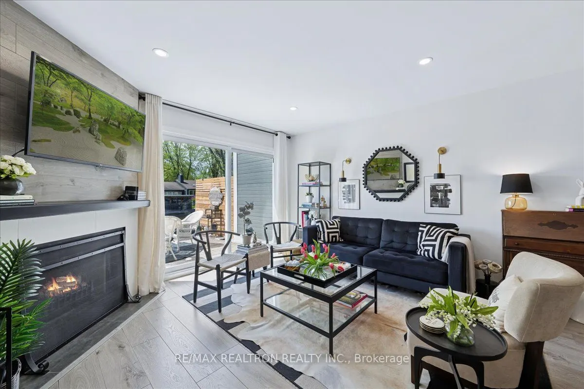 2 Laguna Parkway, #4