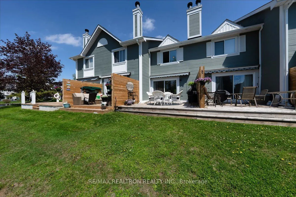 2 Laguna Parkway, #4