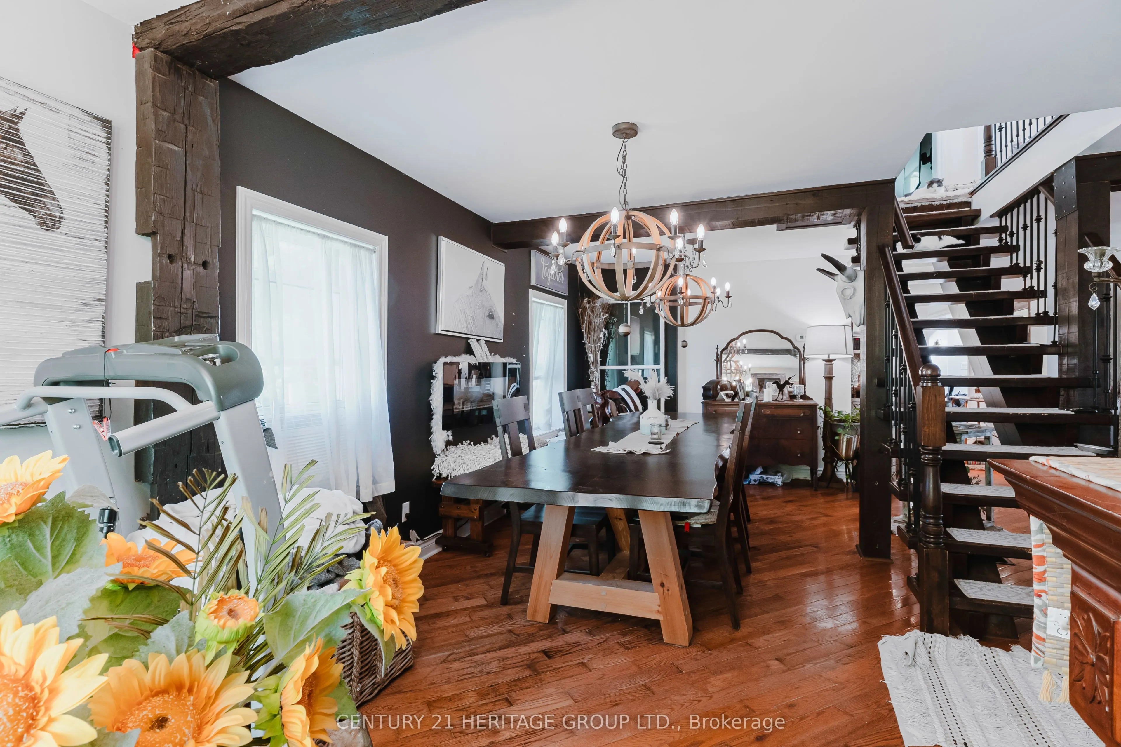 2090 Hwy 26, #on