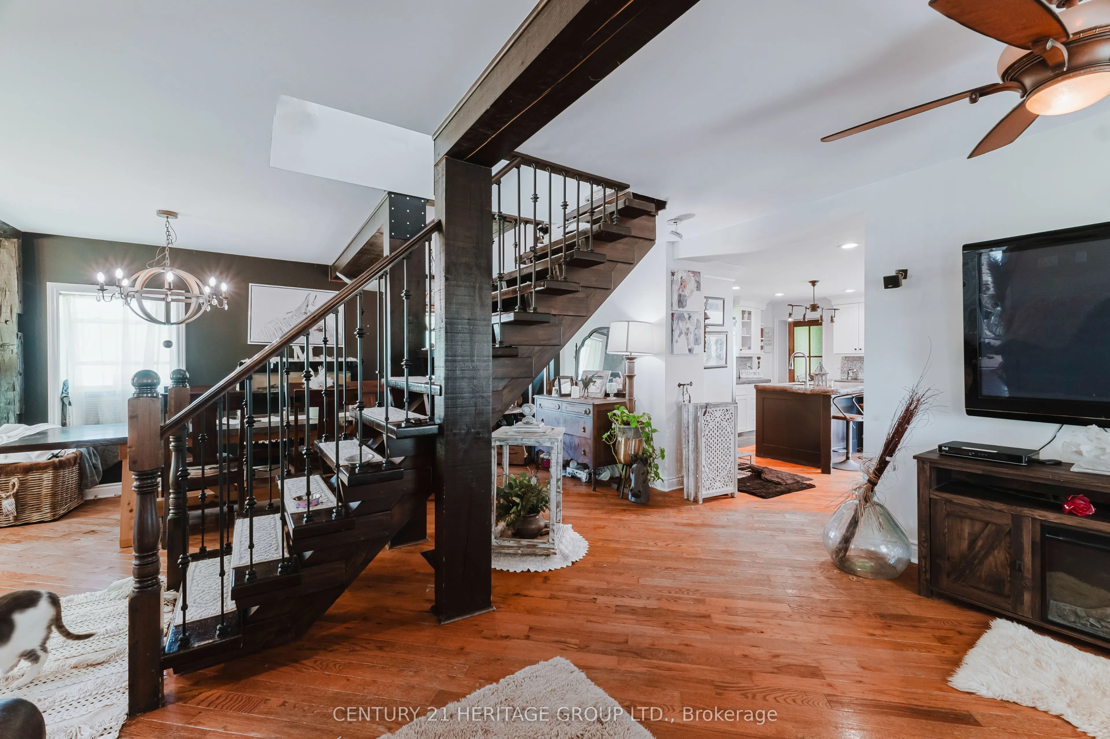 2090 Hwy 26, #on
