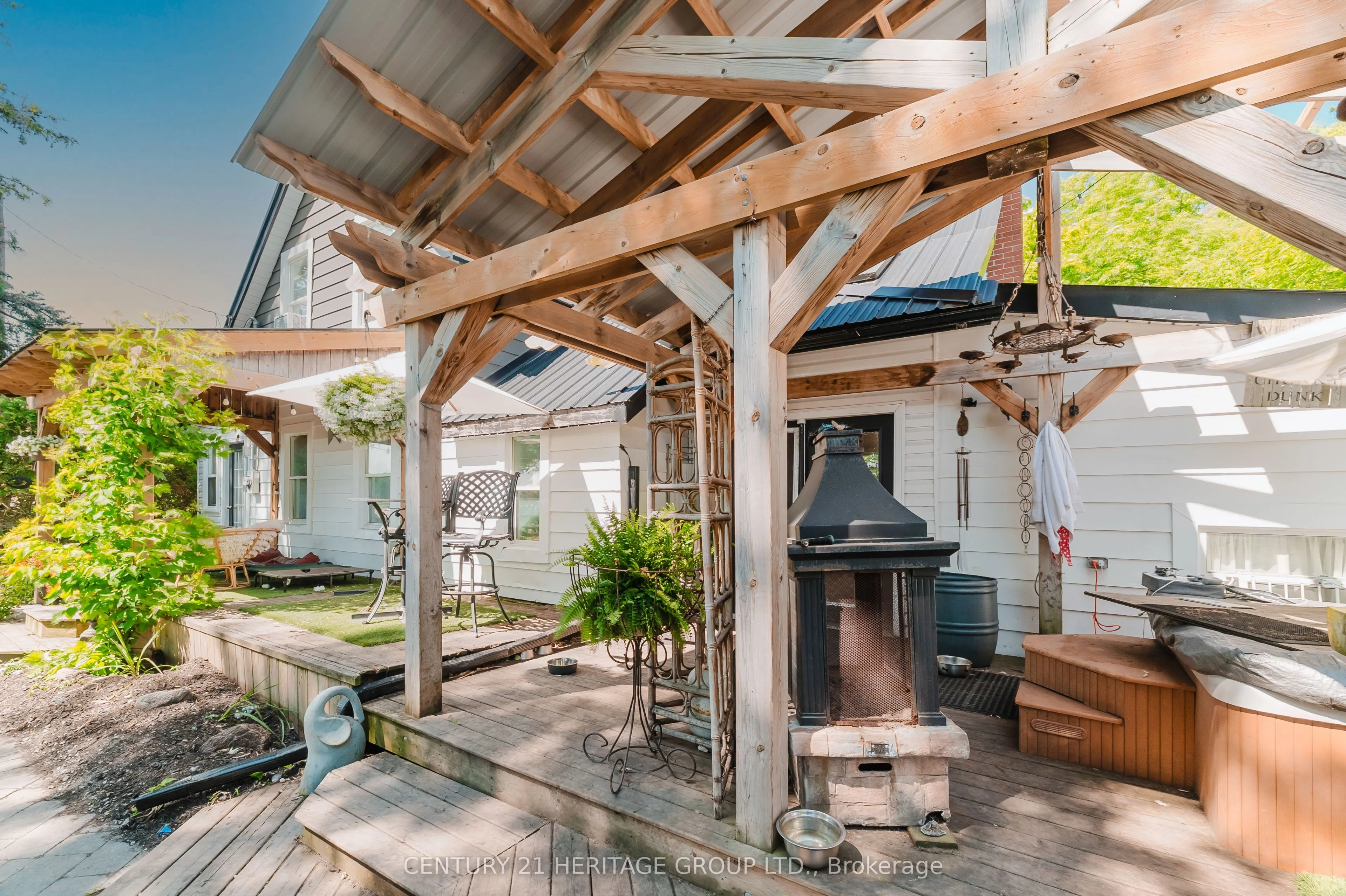 2090 Hwy 26, #on
