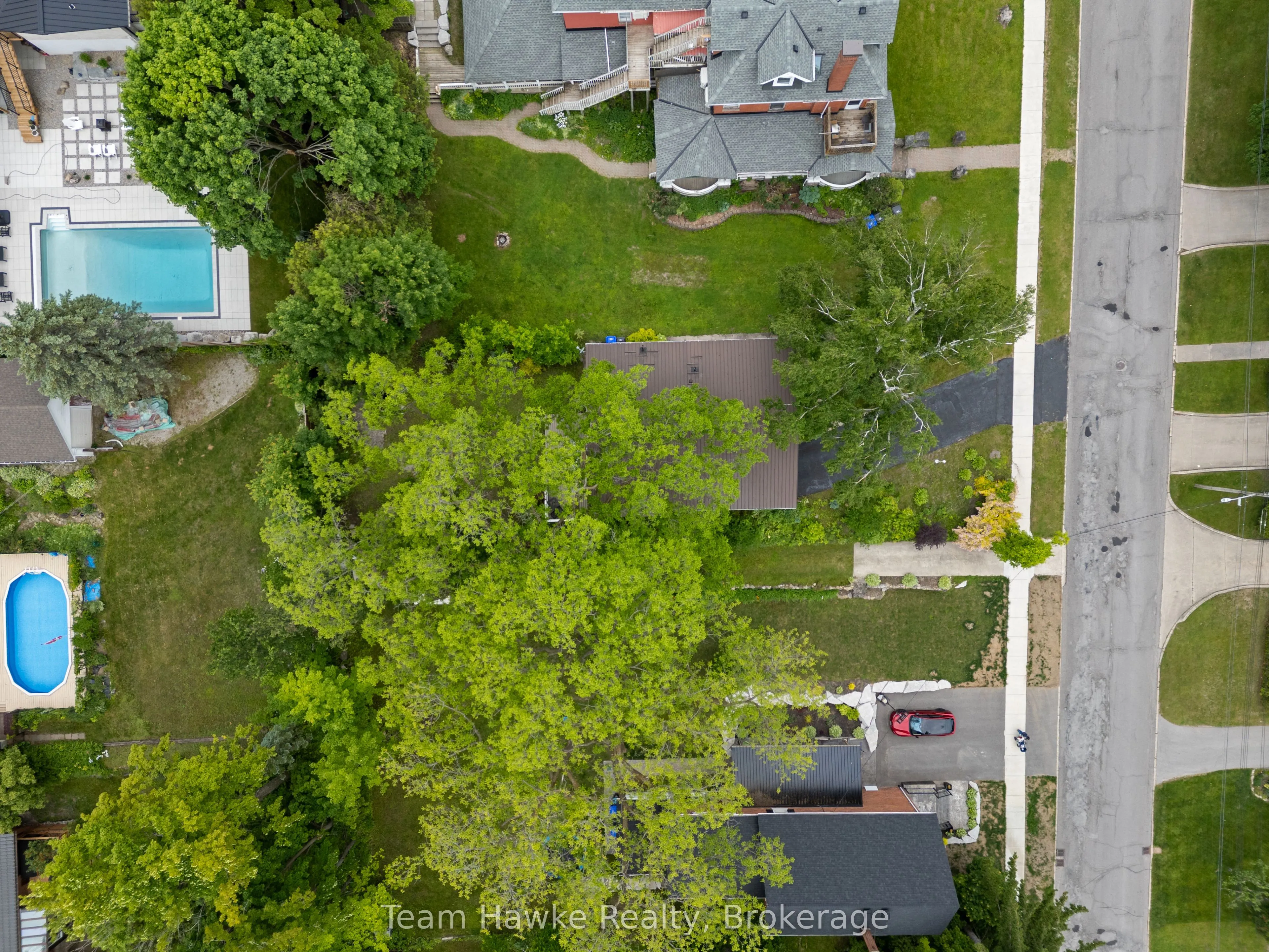 689 Dominion Avenue