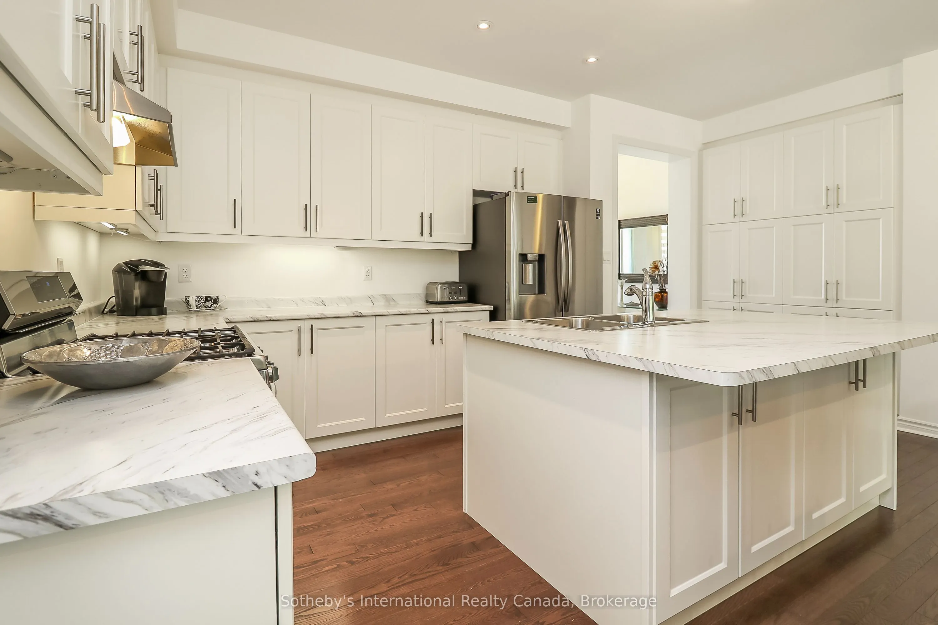 36 KIRBY Avenue