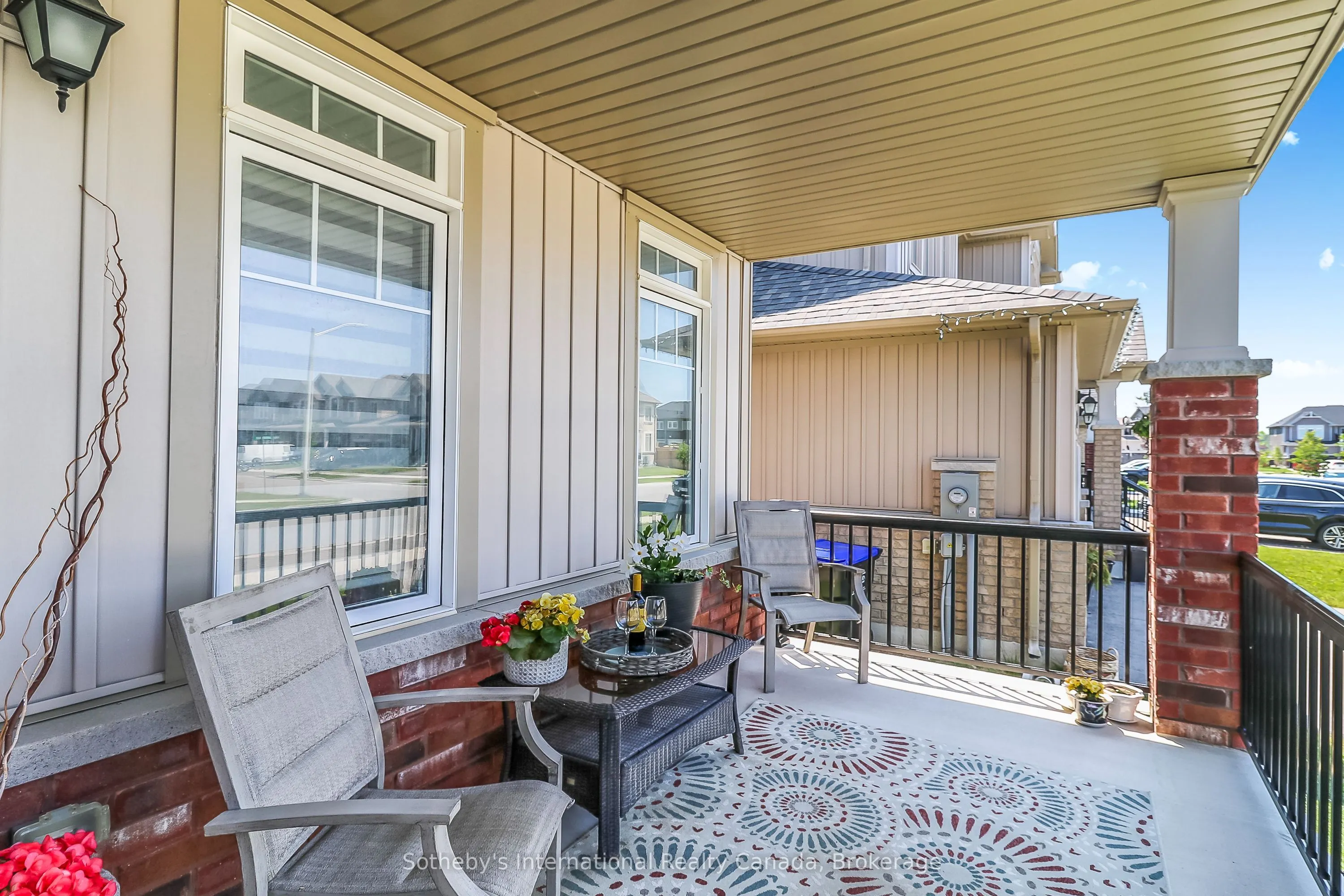 36 KIRBY Avenue