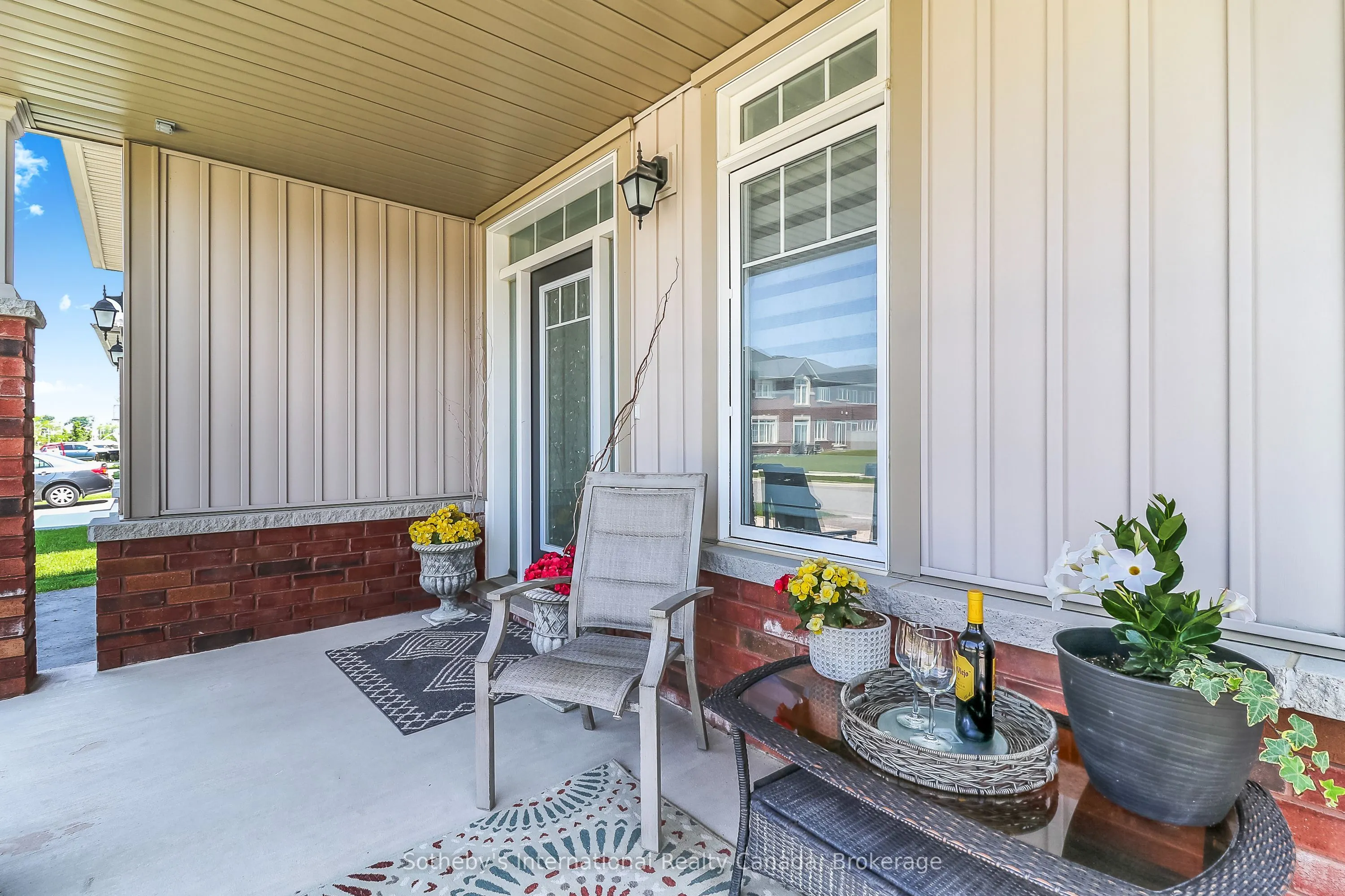 36 KIRBY Avenue