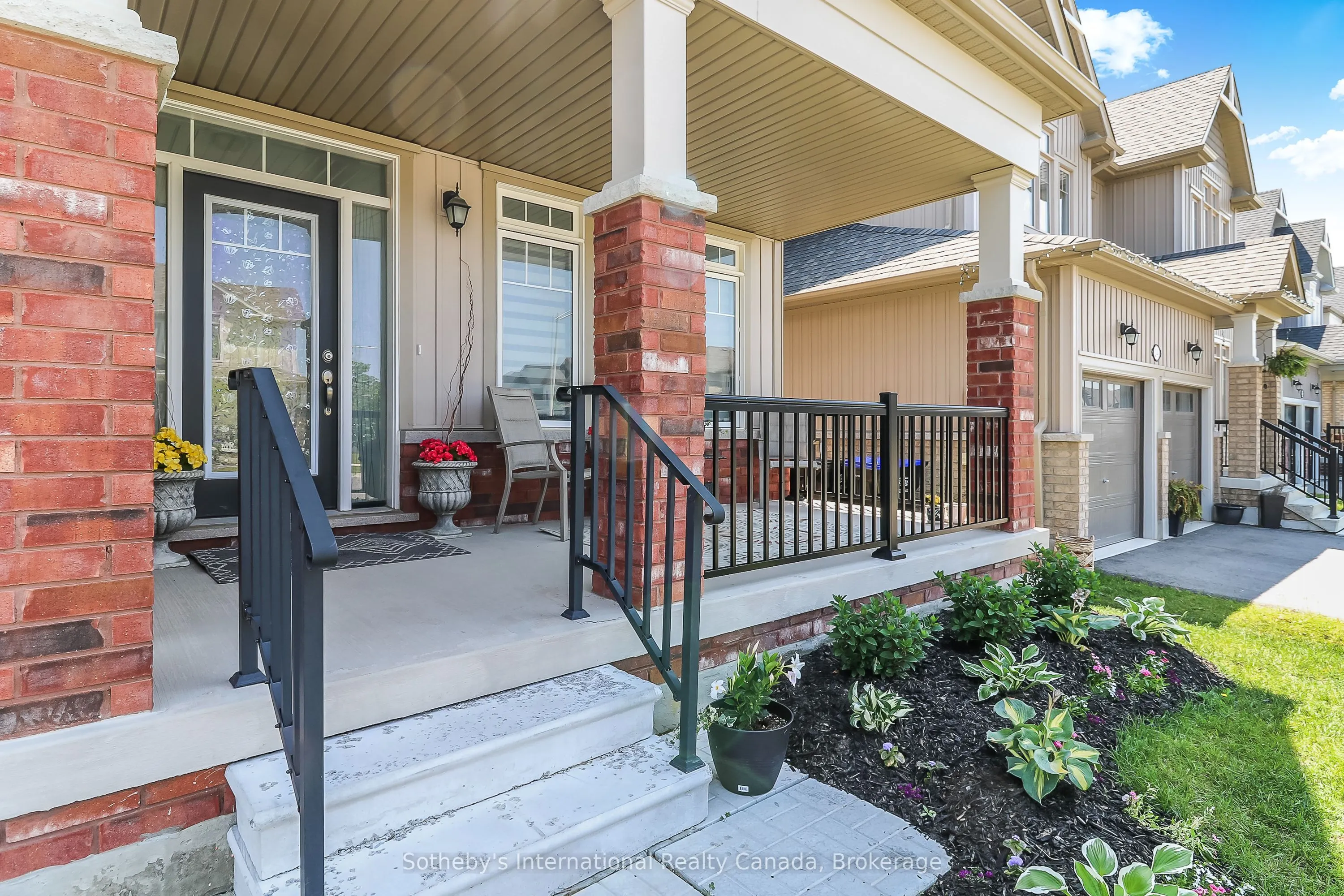 36 KIRBY Avenue