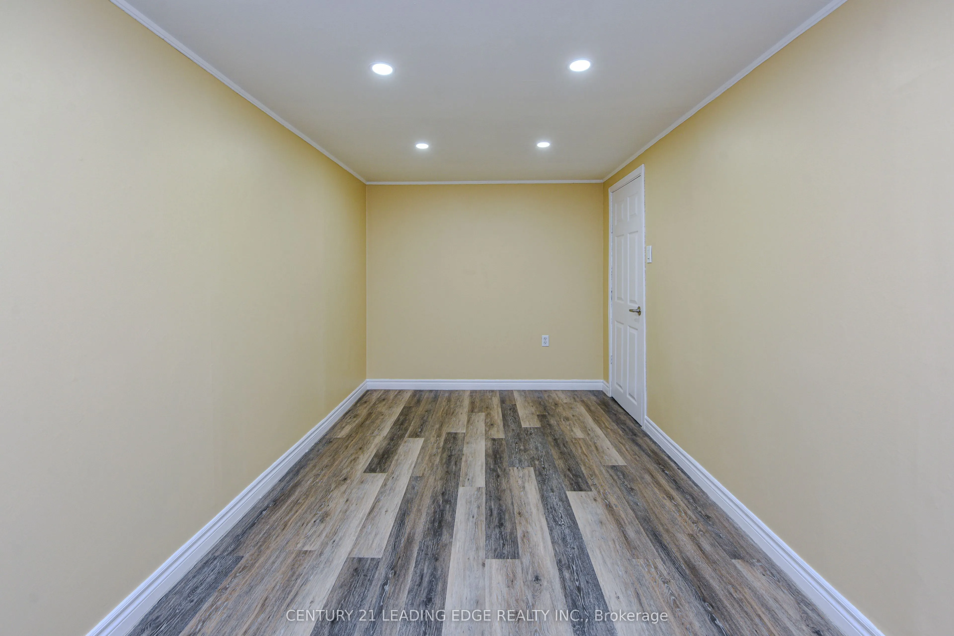 169 Hickling Trail