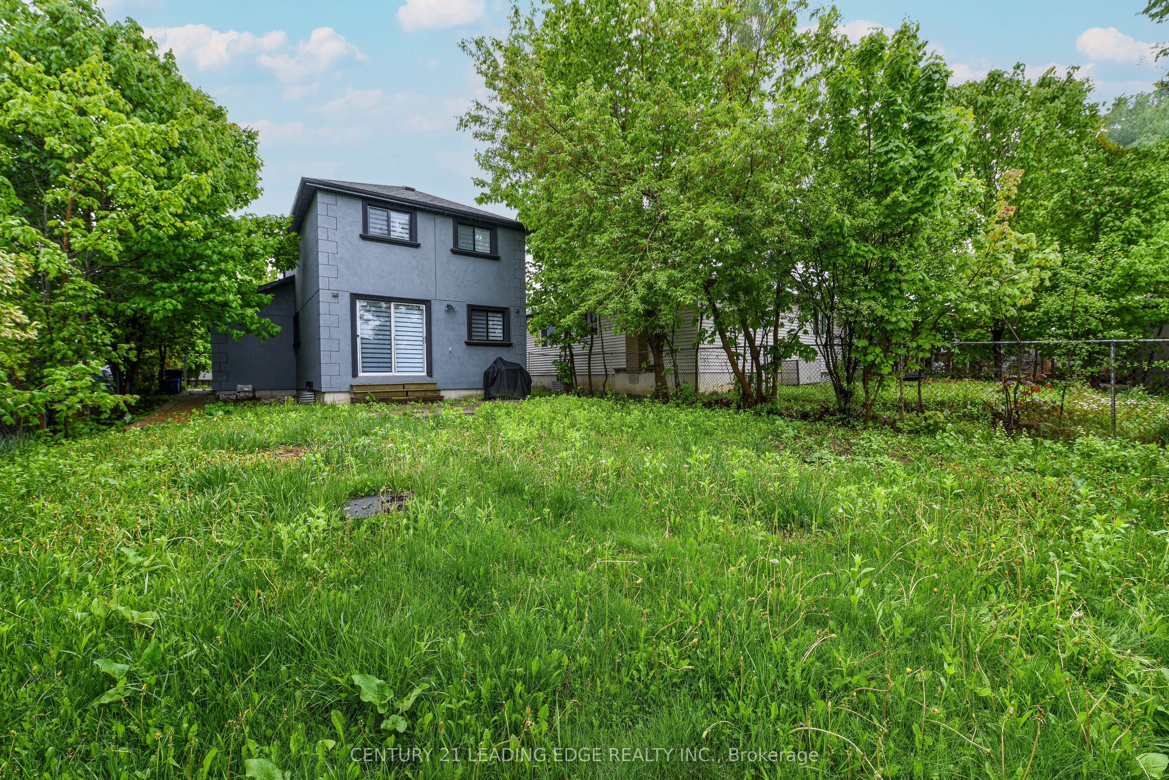 169 Hickling Trail