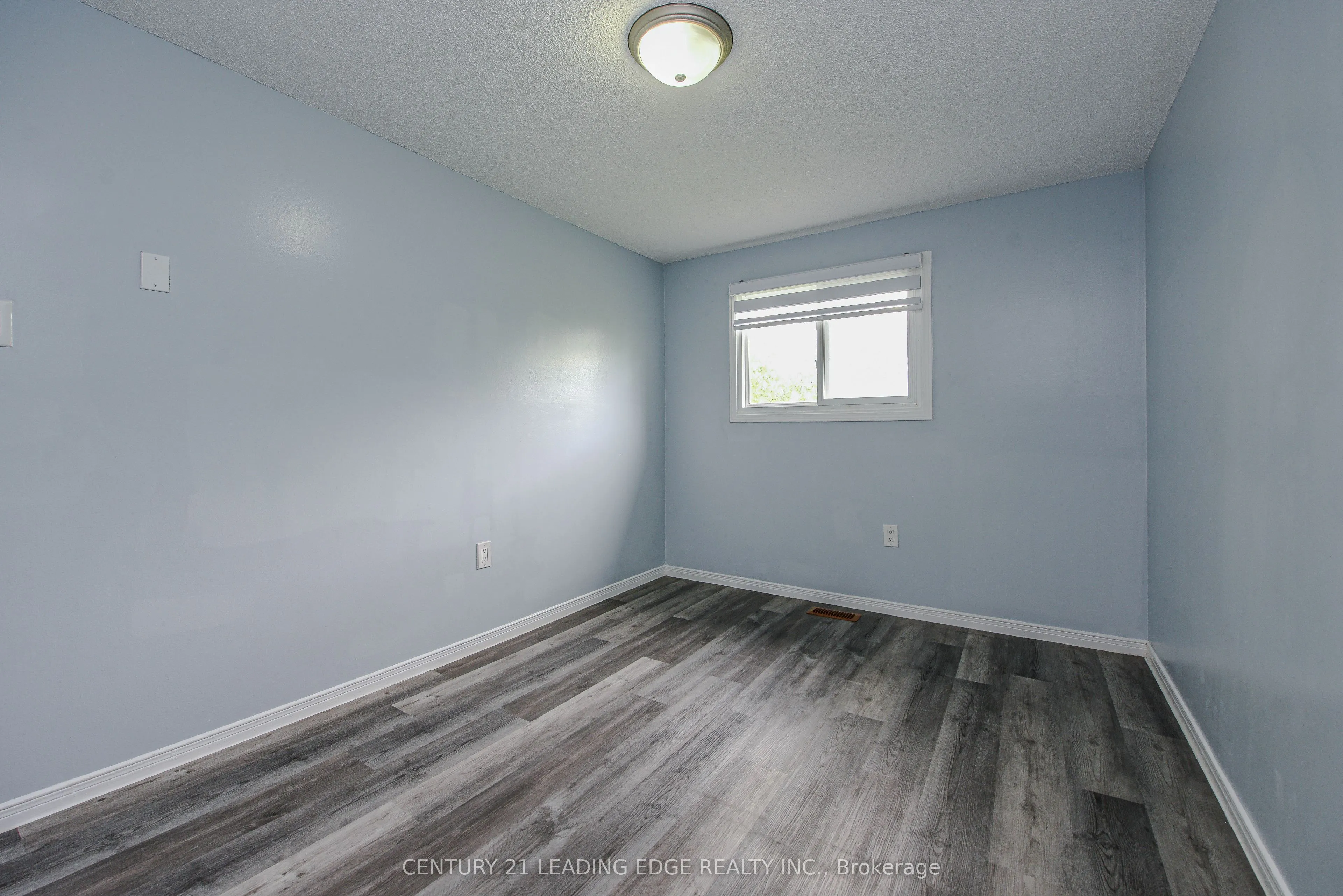 169 Hickling Trail
