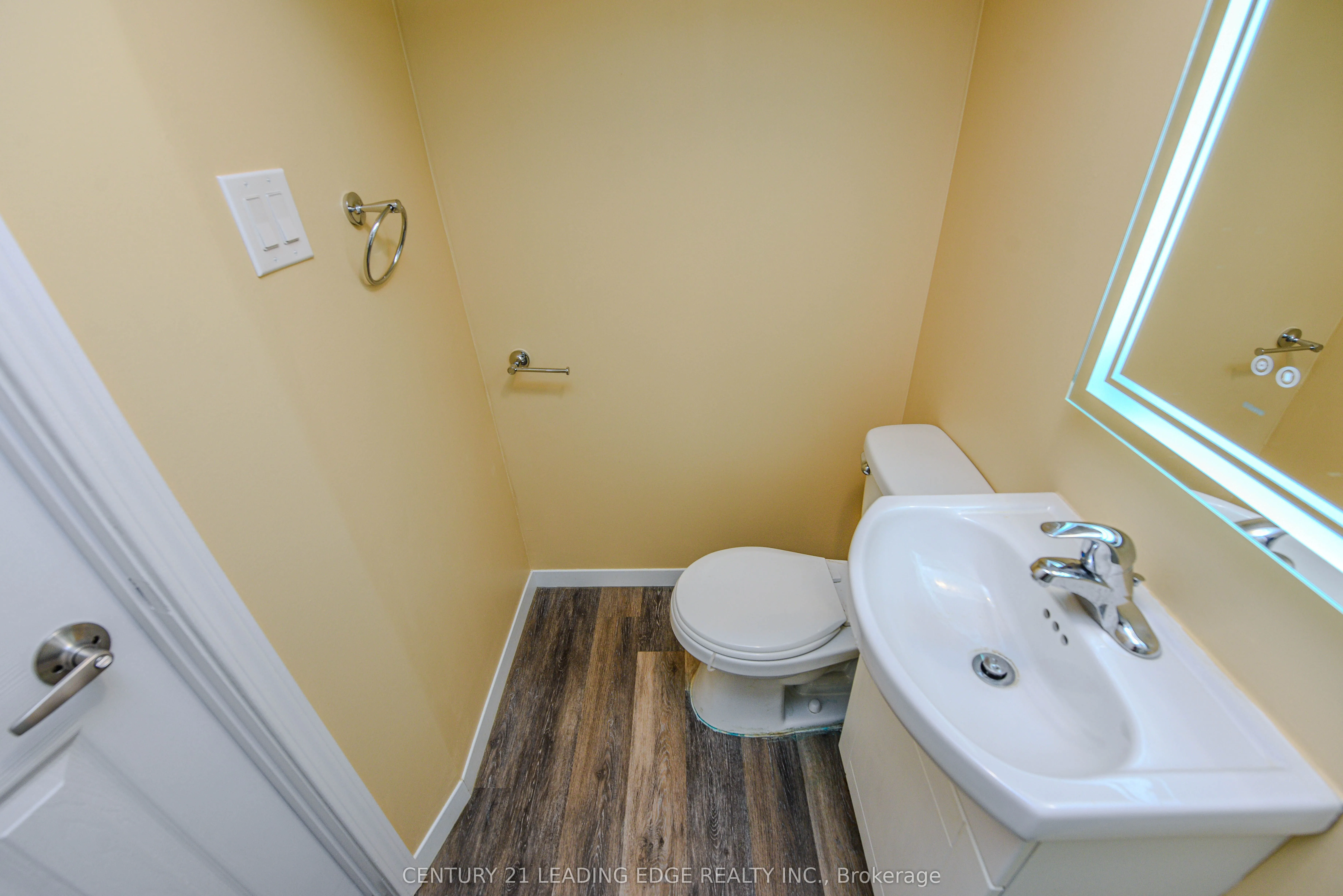 169 Hickling Trail