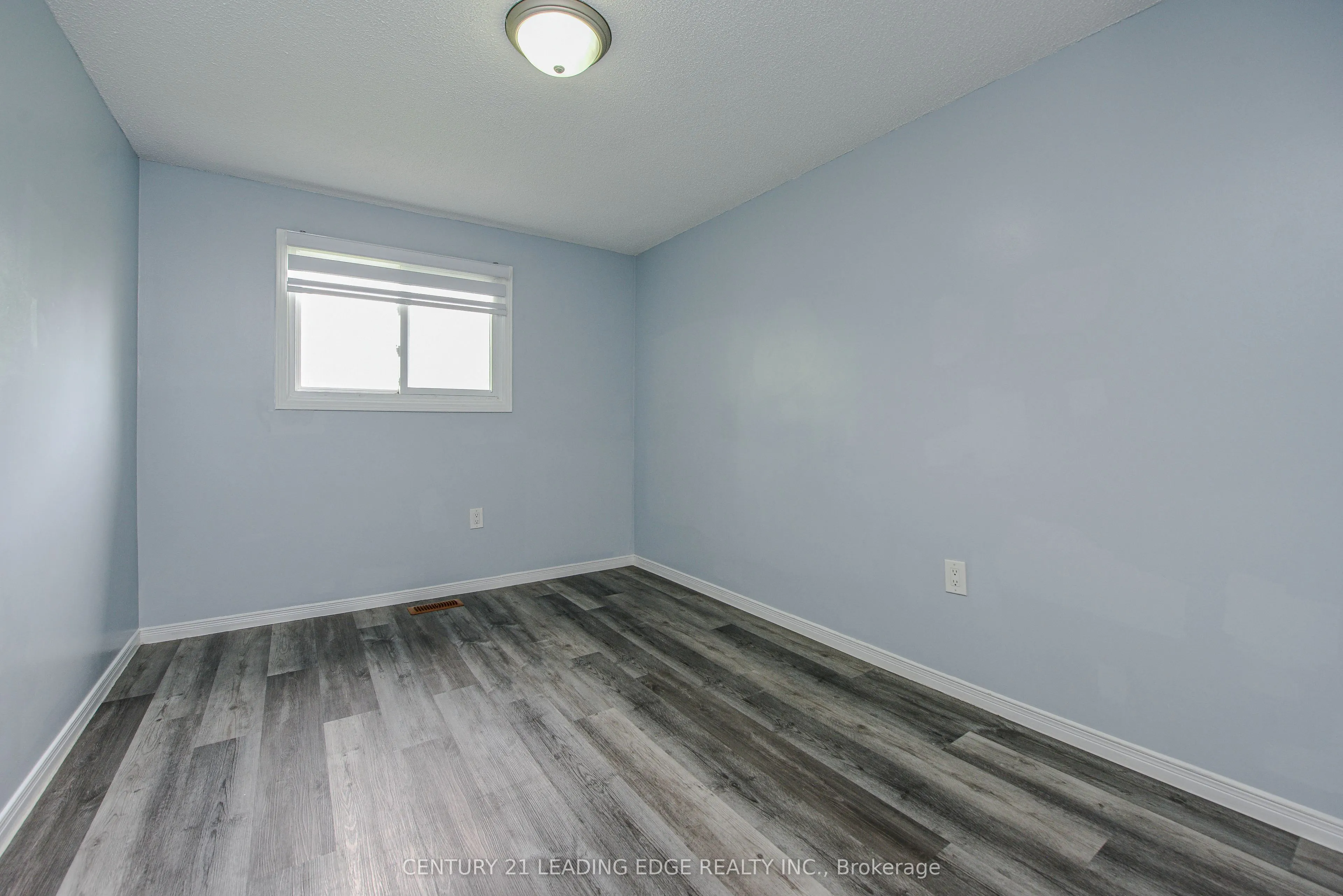 169 Hickling Trail