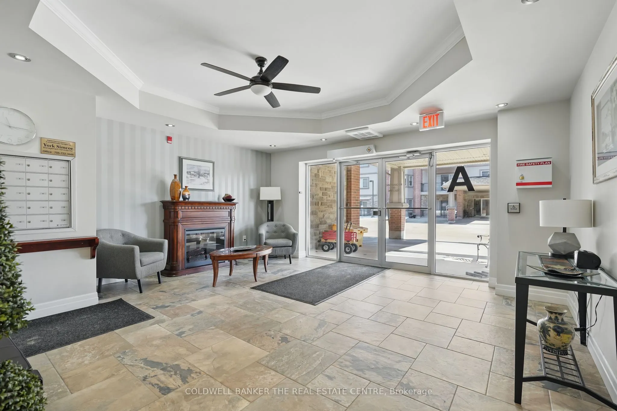 19a Yonge Street N, #305