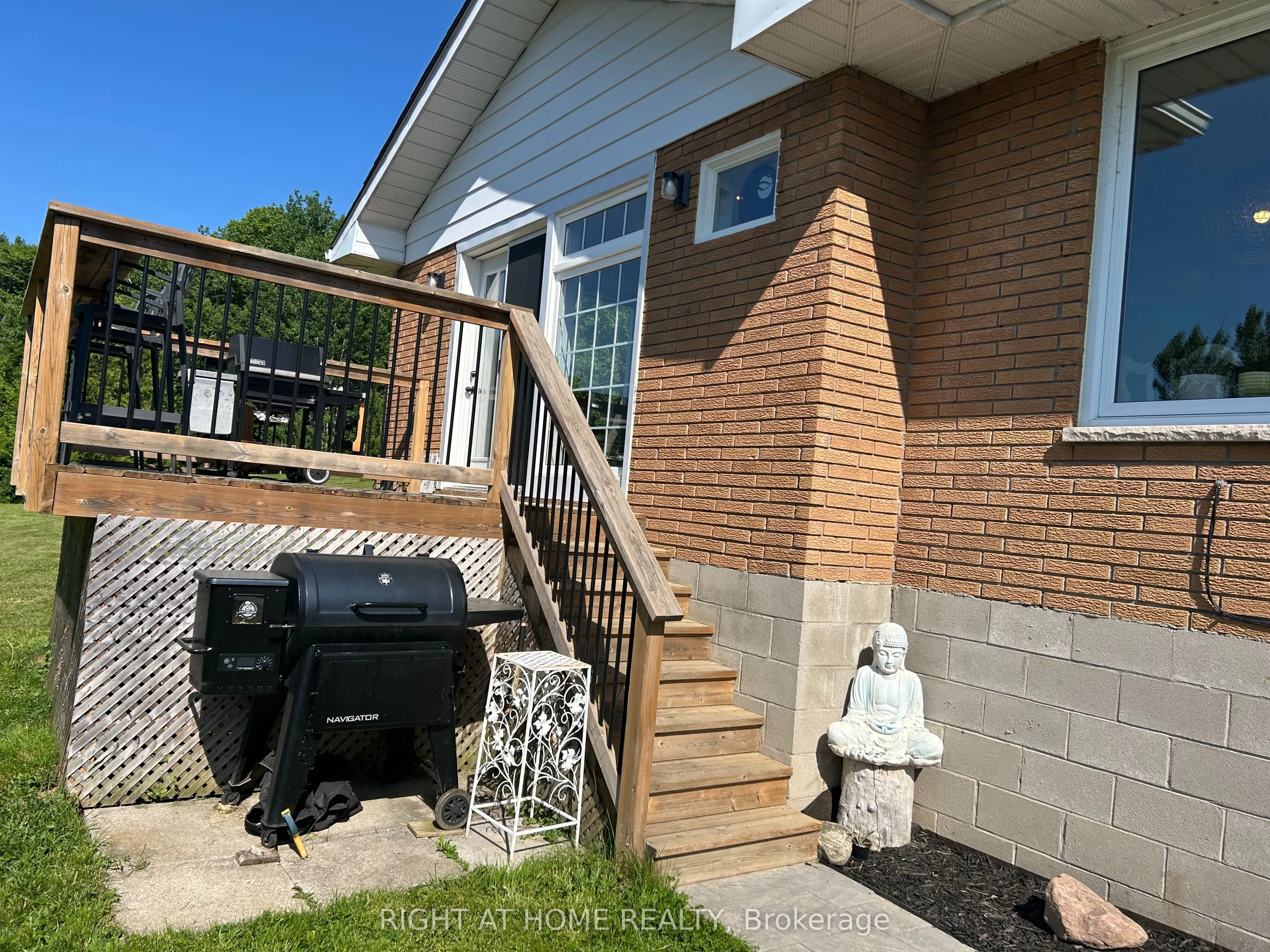 2391 Rumney Road