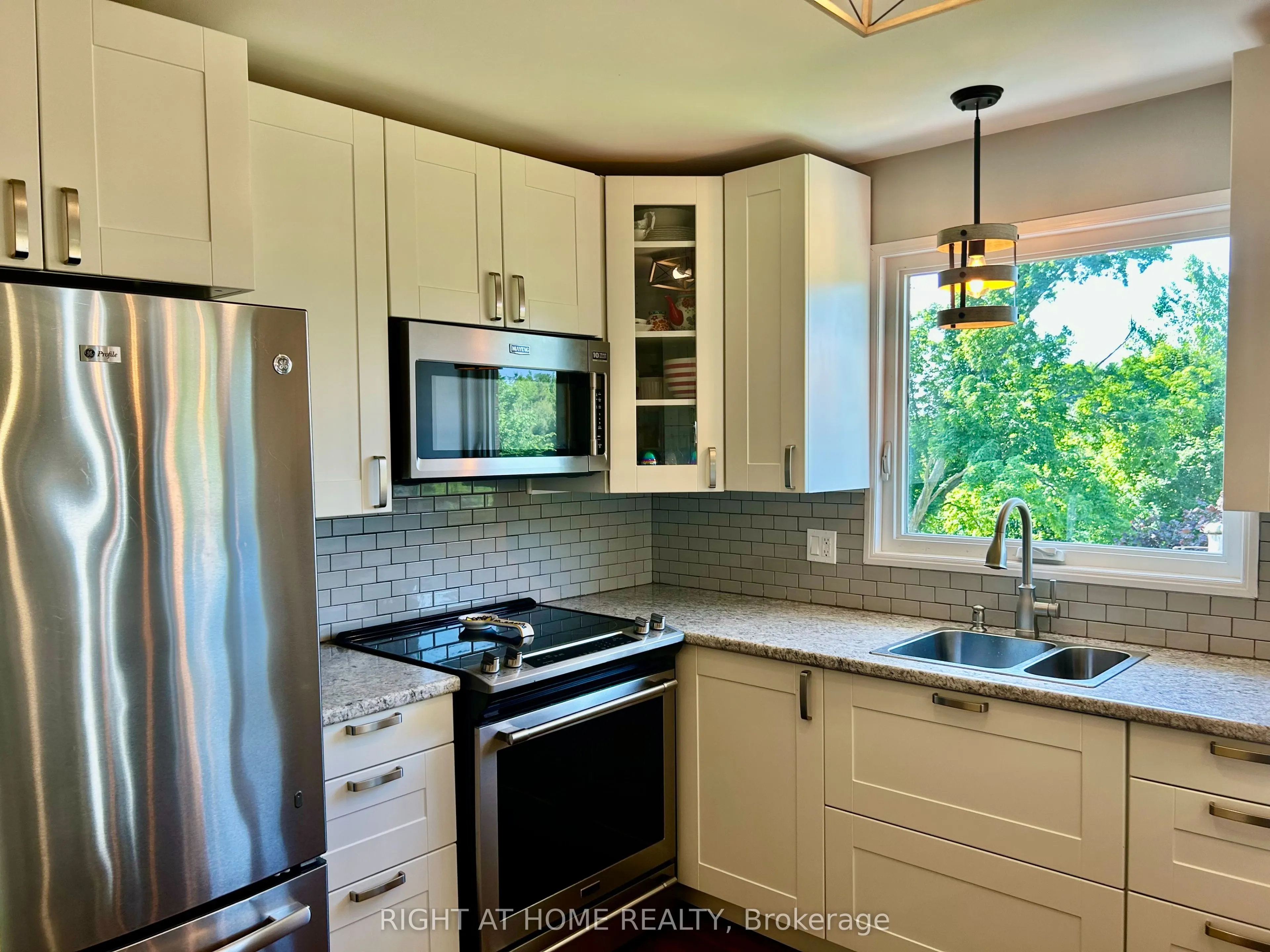 2391 Rumney Road