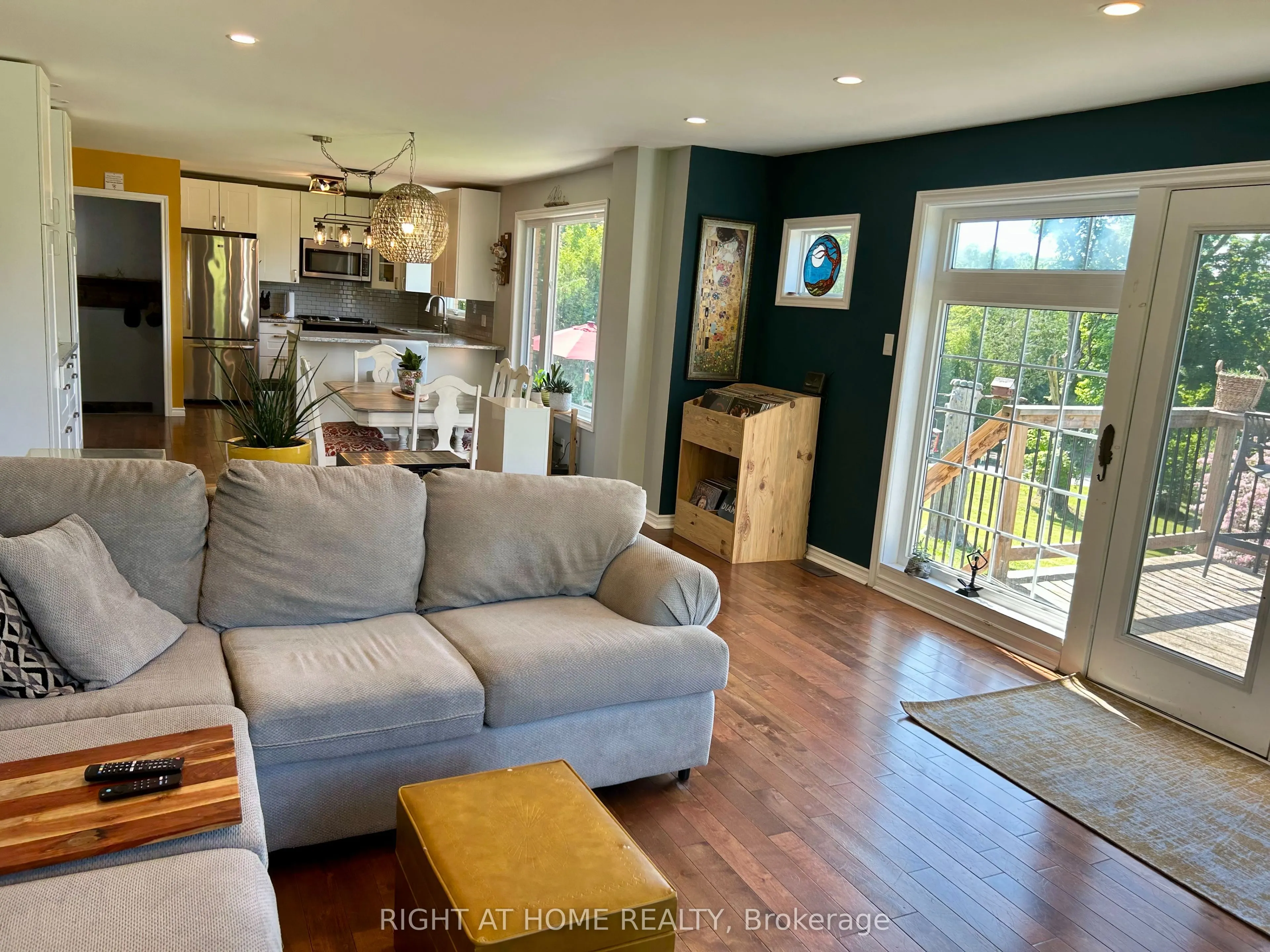 2391 Rumney Road