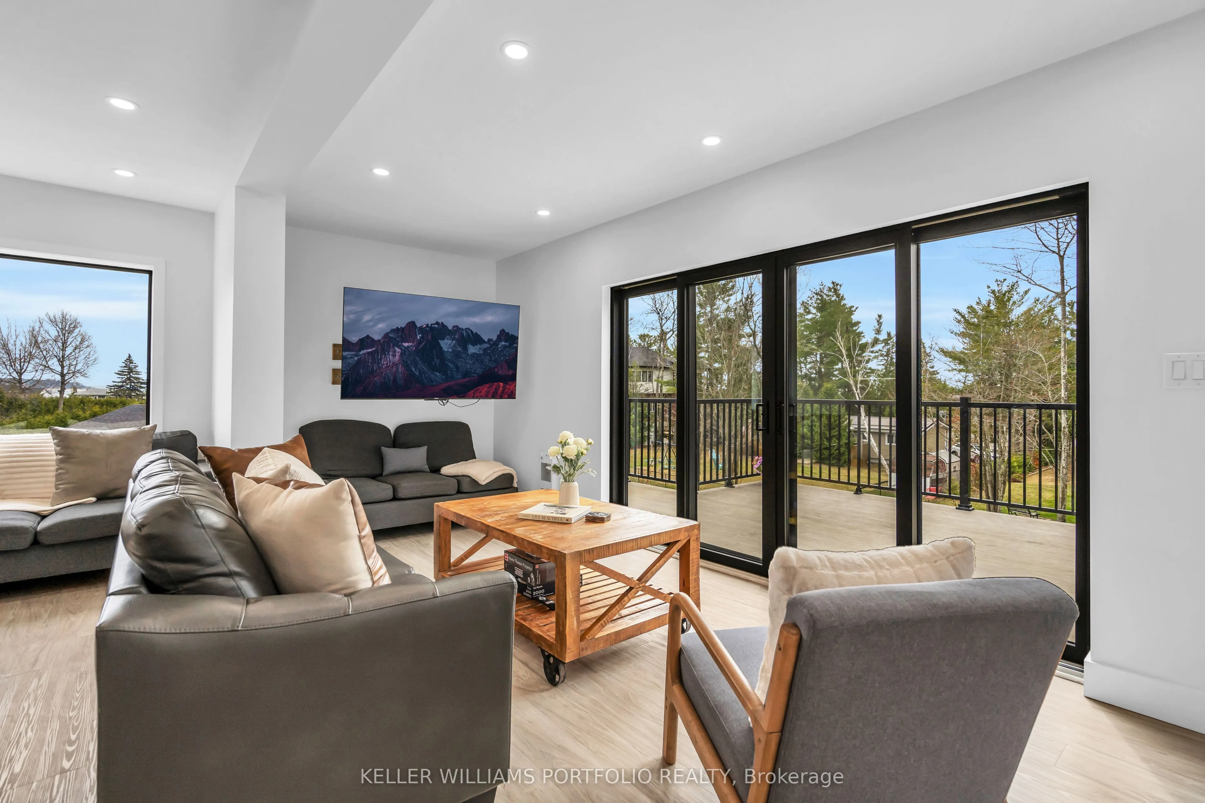 2 Grosvenor Drive