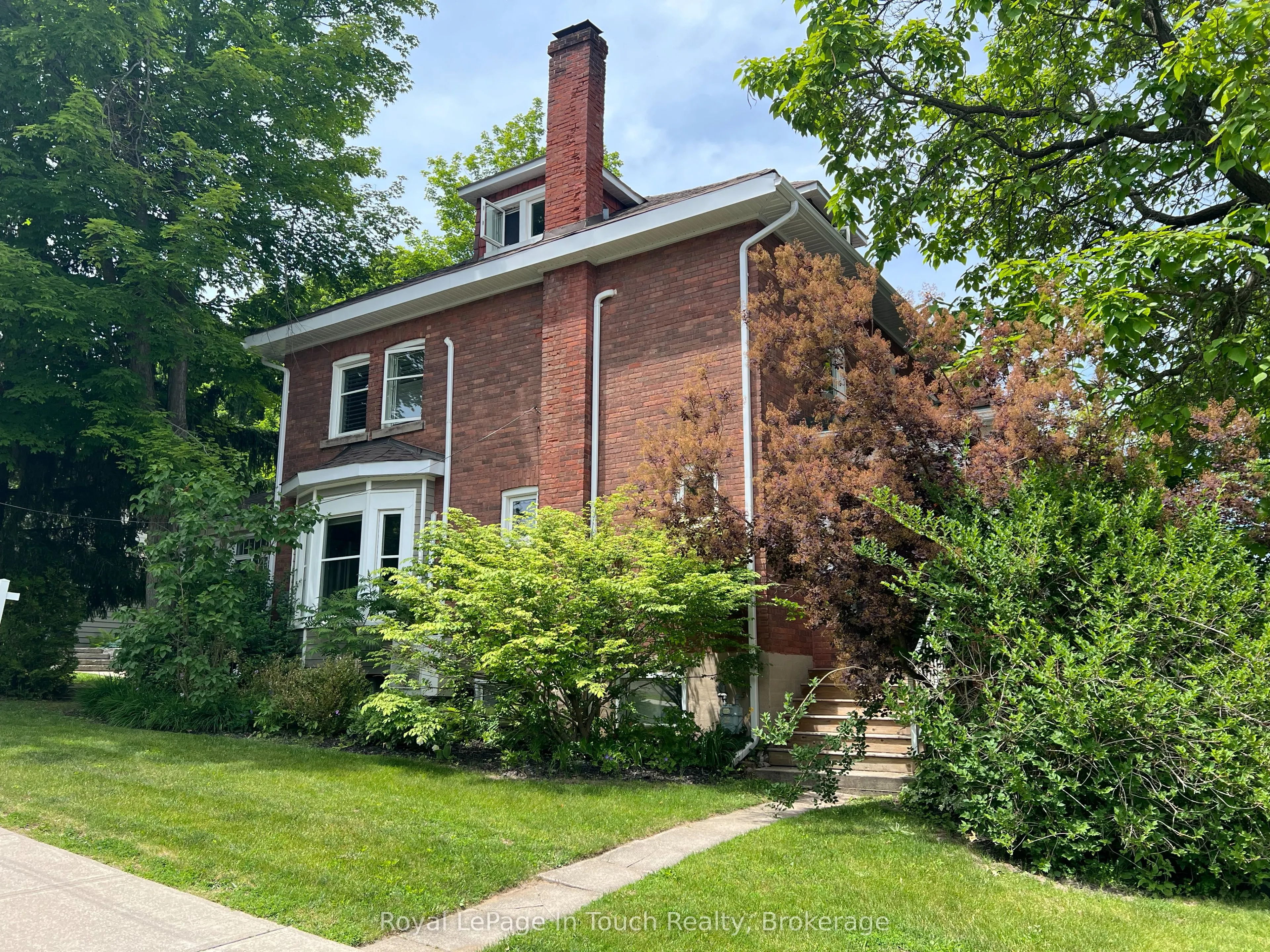 238 Sixth Street