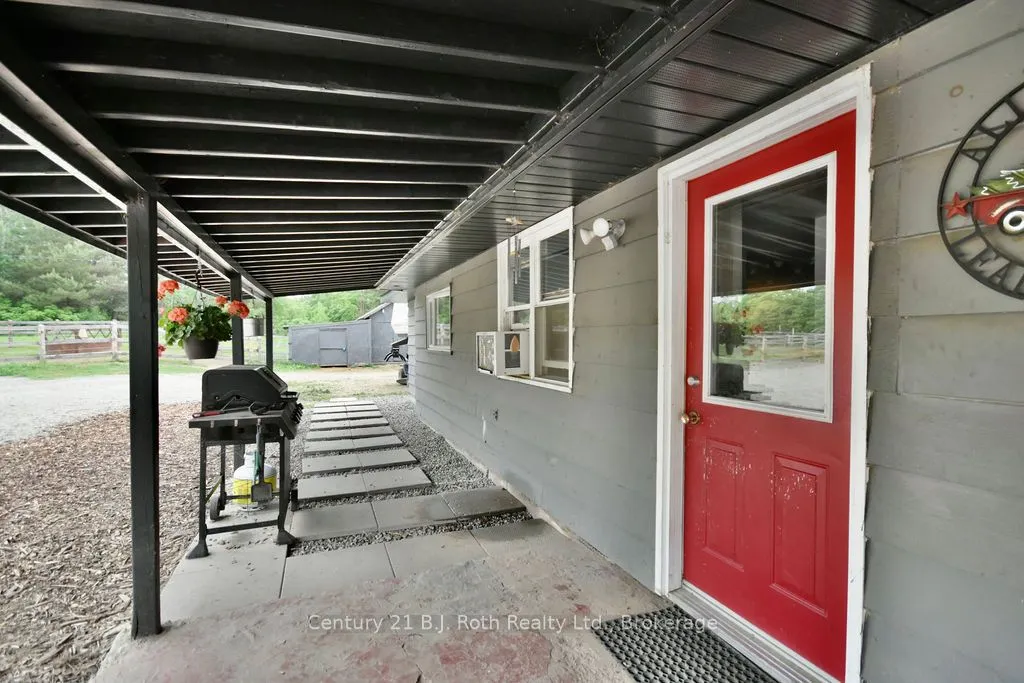 2286 Flos Ten Road E
