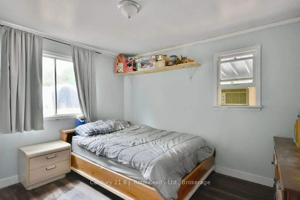 2286 Flos Ten Road E