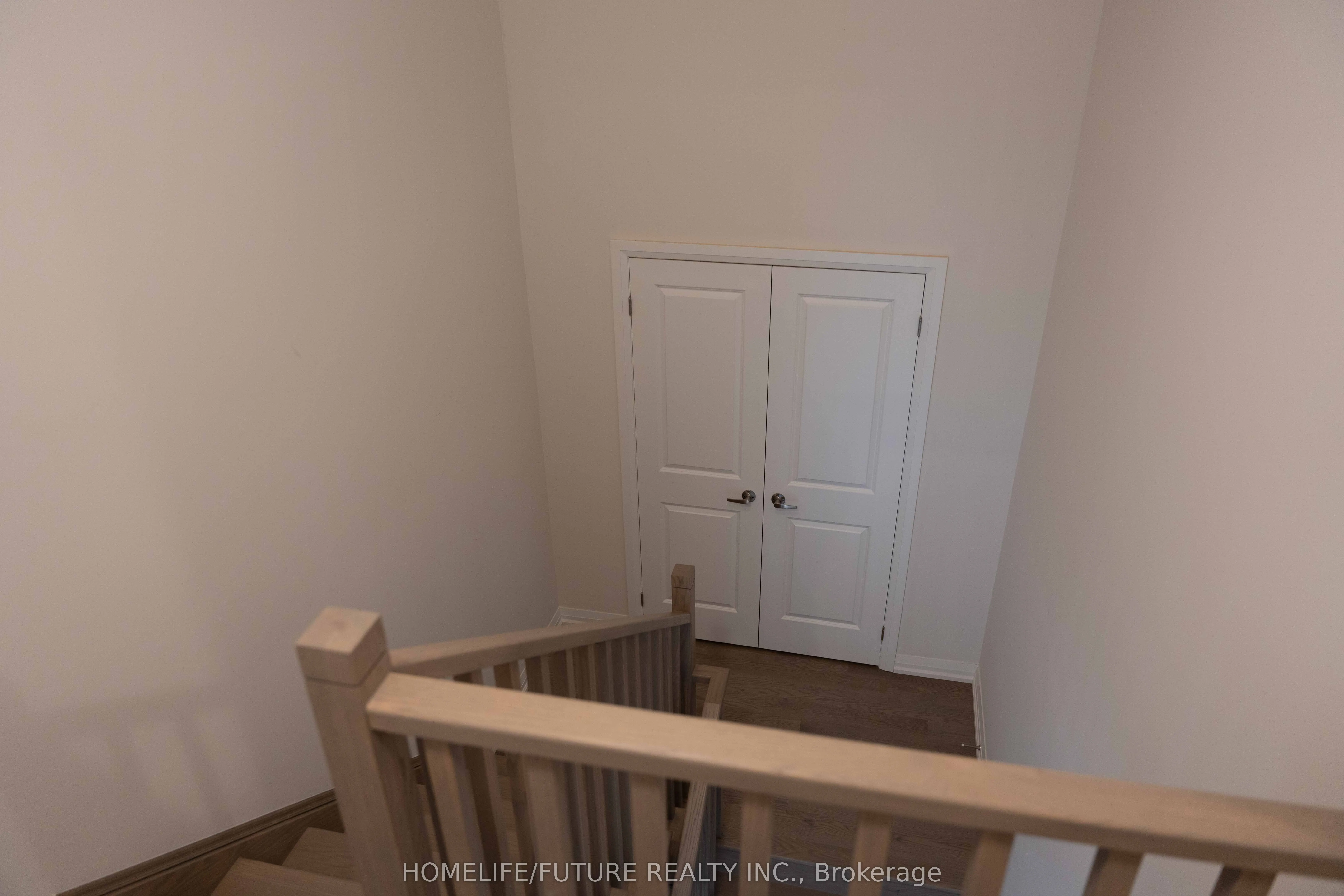 77 Federica Crescent