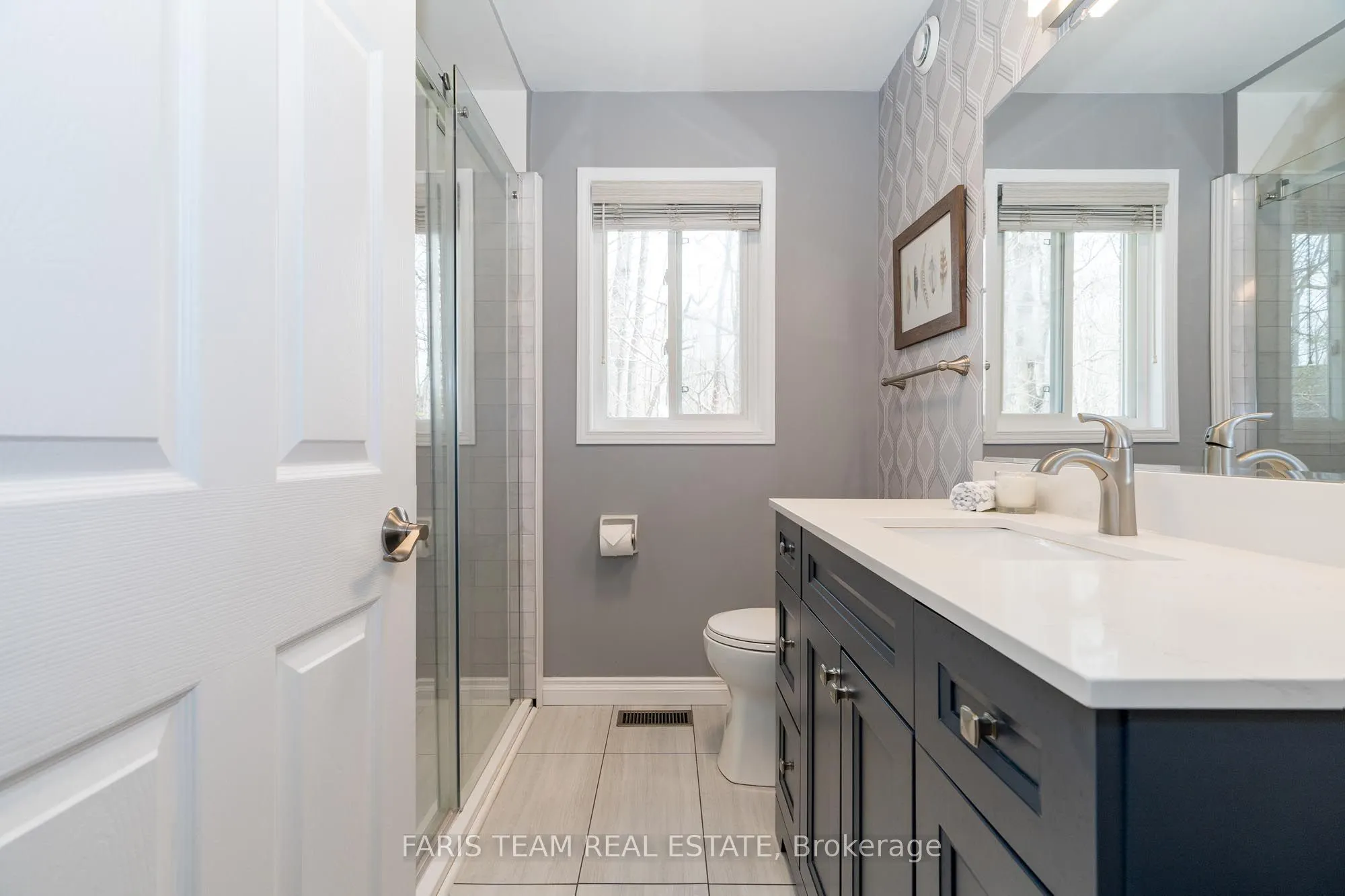 6 Meadowbrook Boulevard