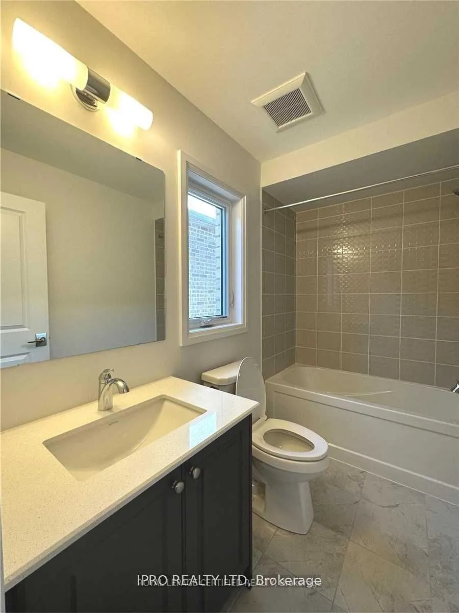 30 Periwinkle Road W