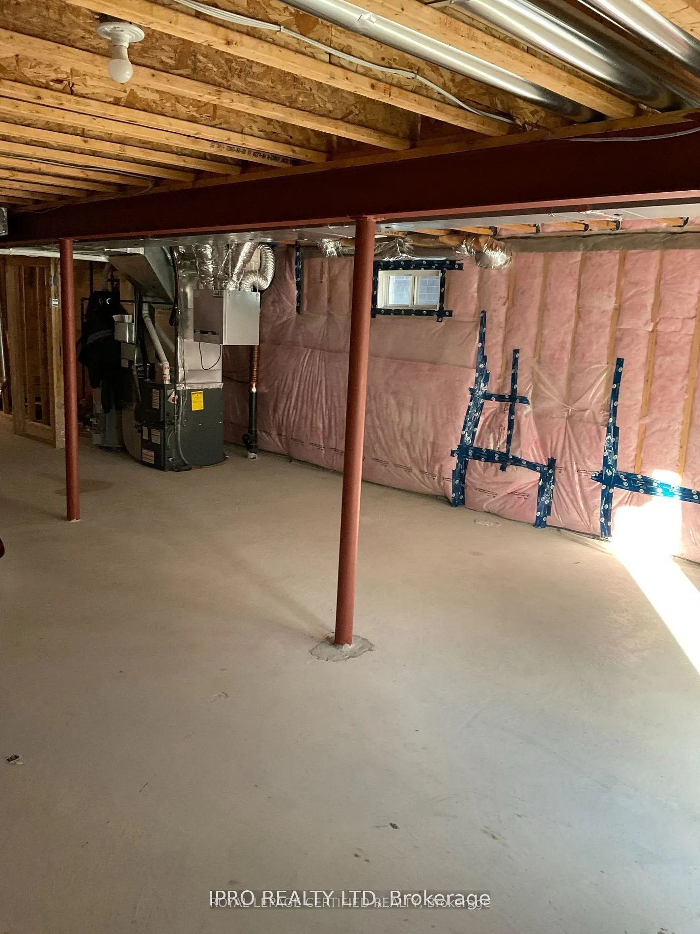 30 Periwinkle Road W