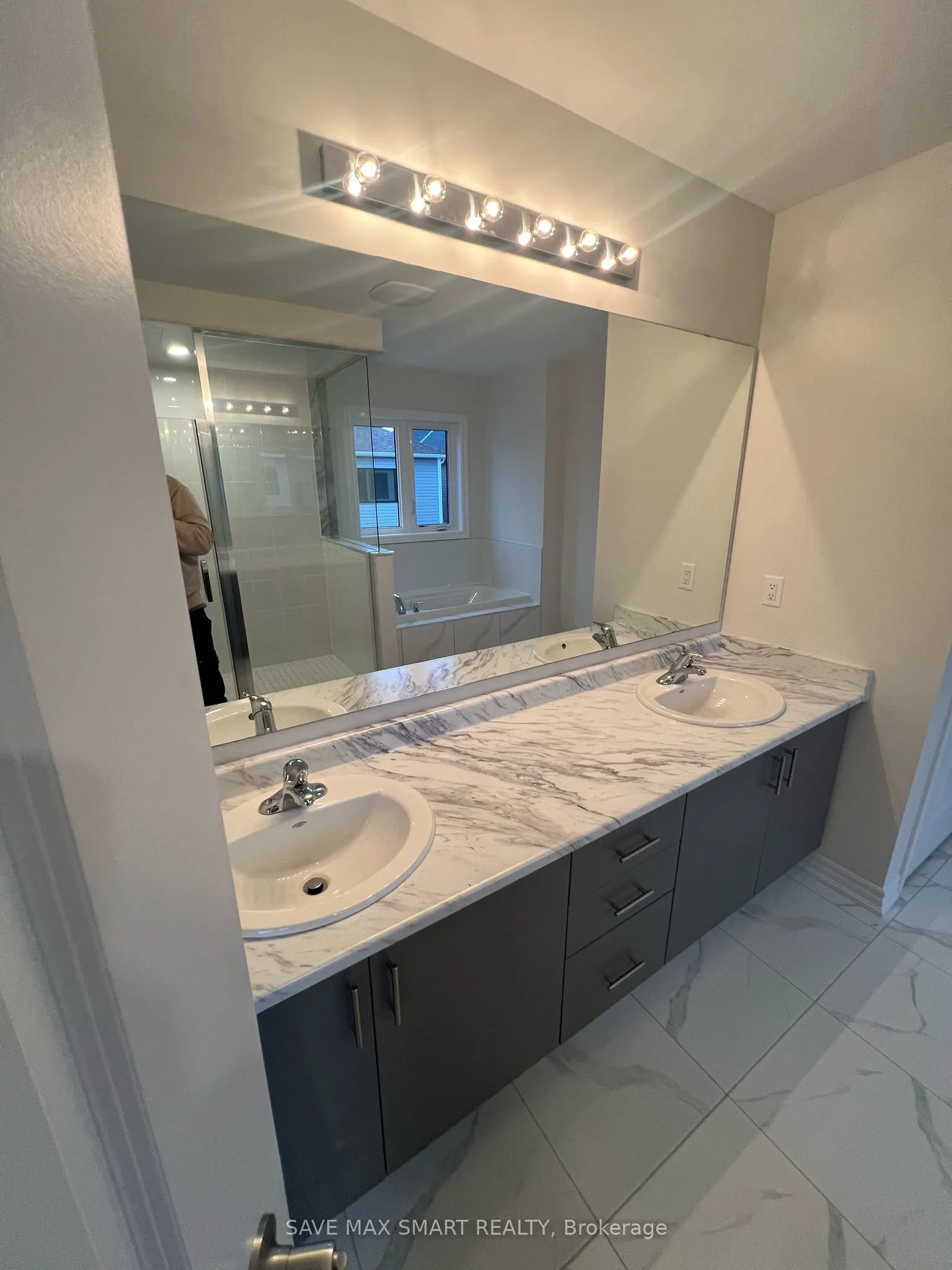 209 Terry Fox Drive