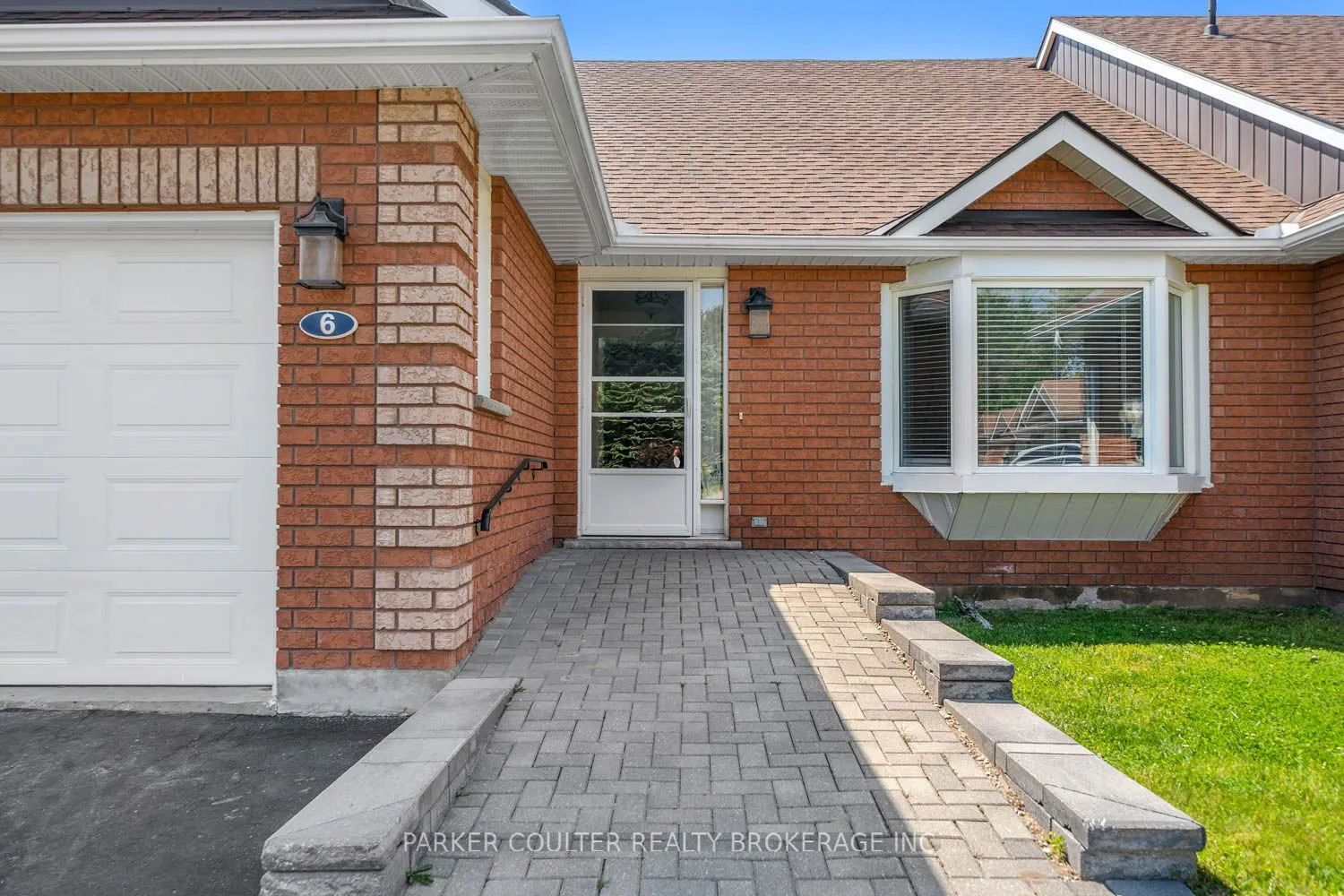 90 Burke Street, #6