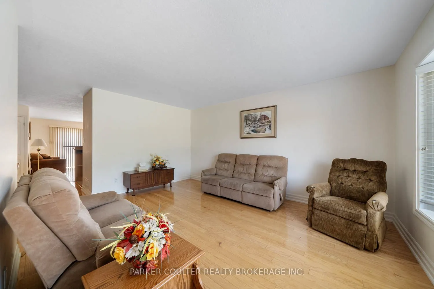 90 Burke Street, #6