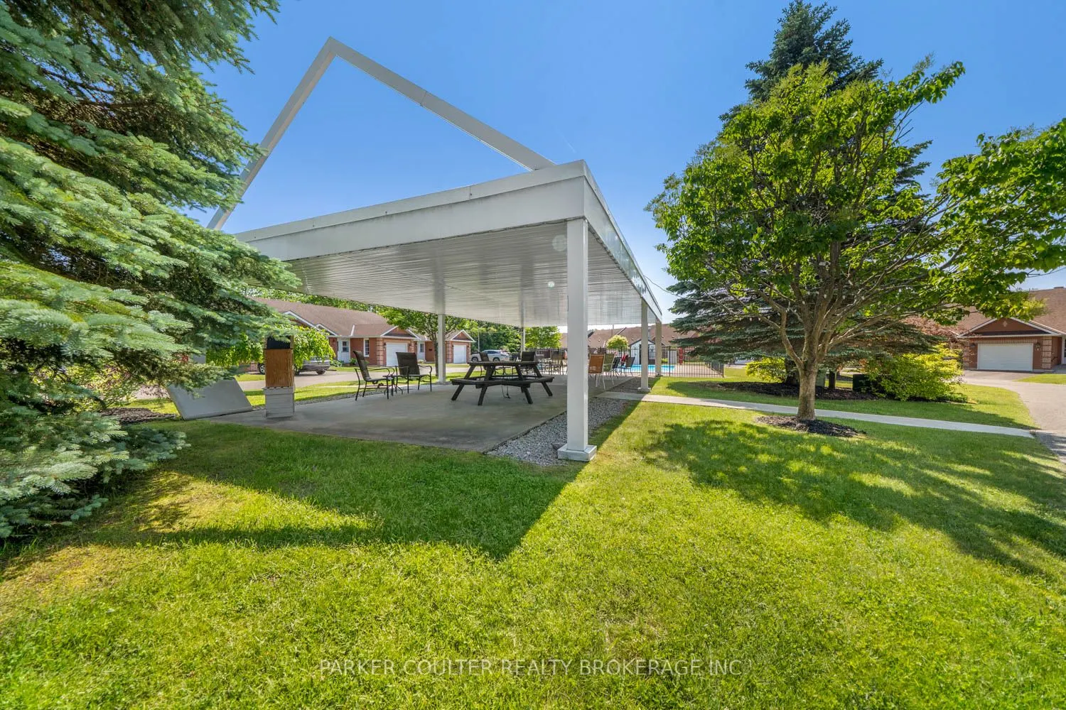 90 Burke Street, #6