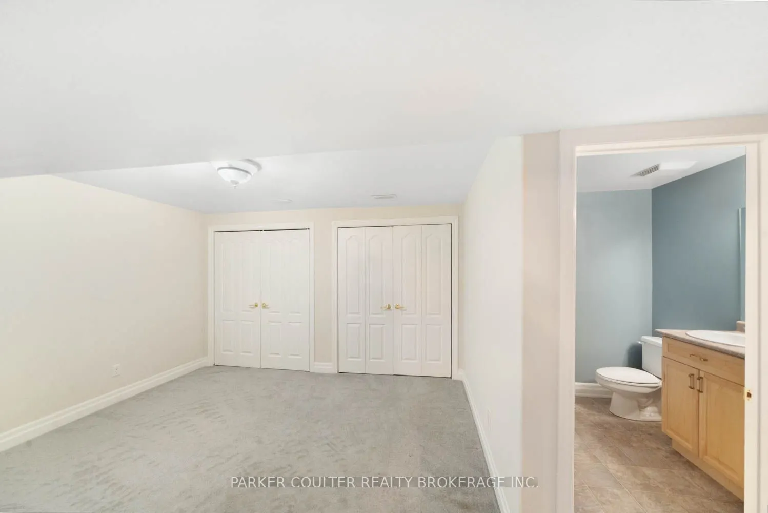90 Burke Street, #6
