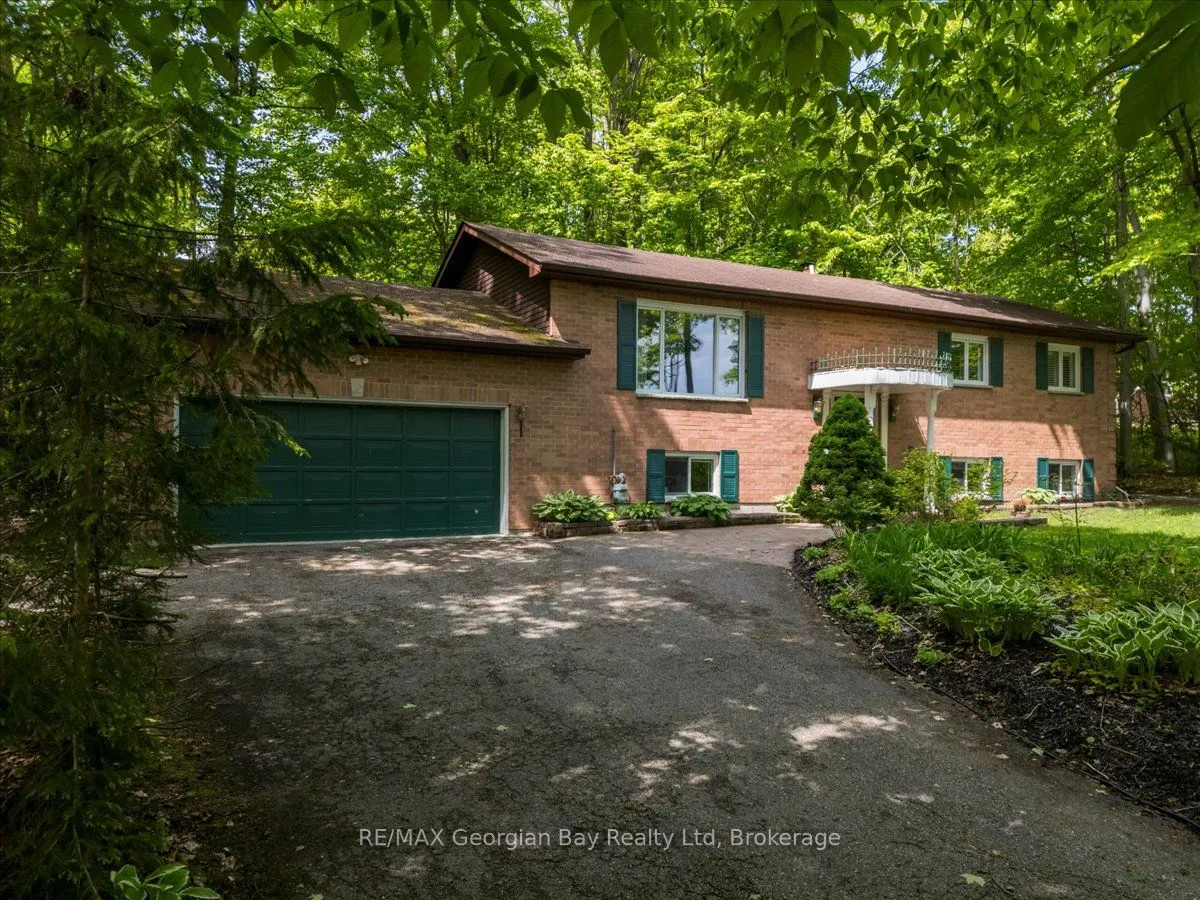 31 Lakeview Crescent