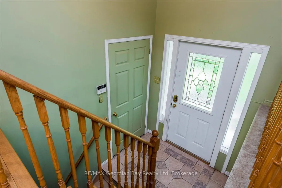 31 Lakeview Crescent