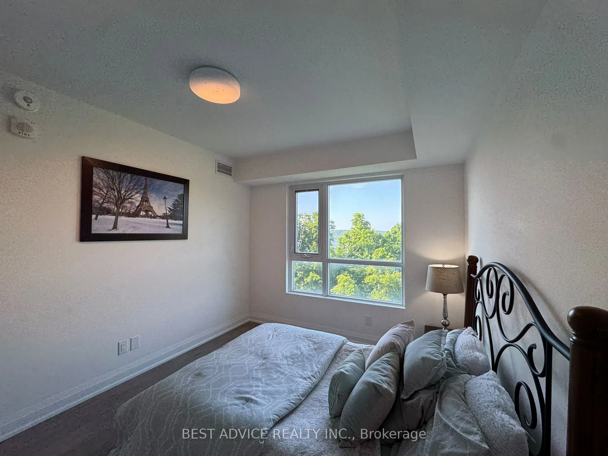 58 Lakeside Terrace, #706