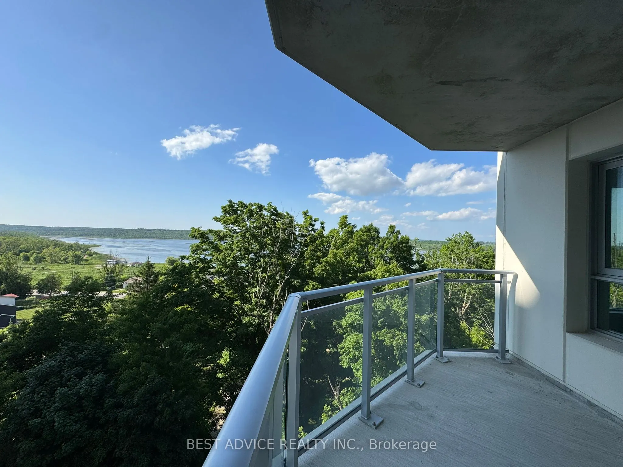 58 Lakeside Terrace, #706