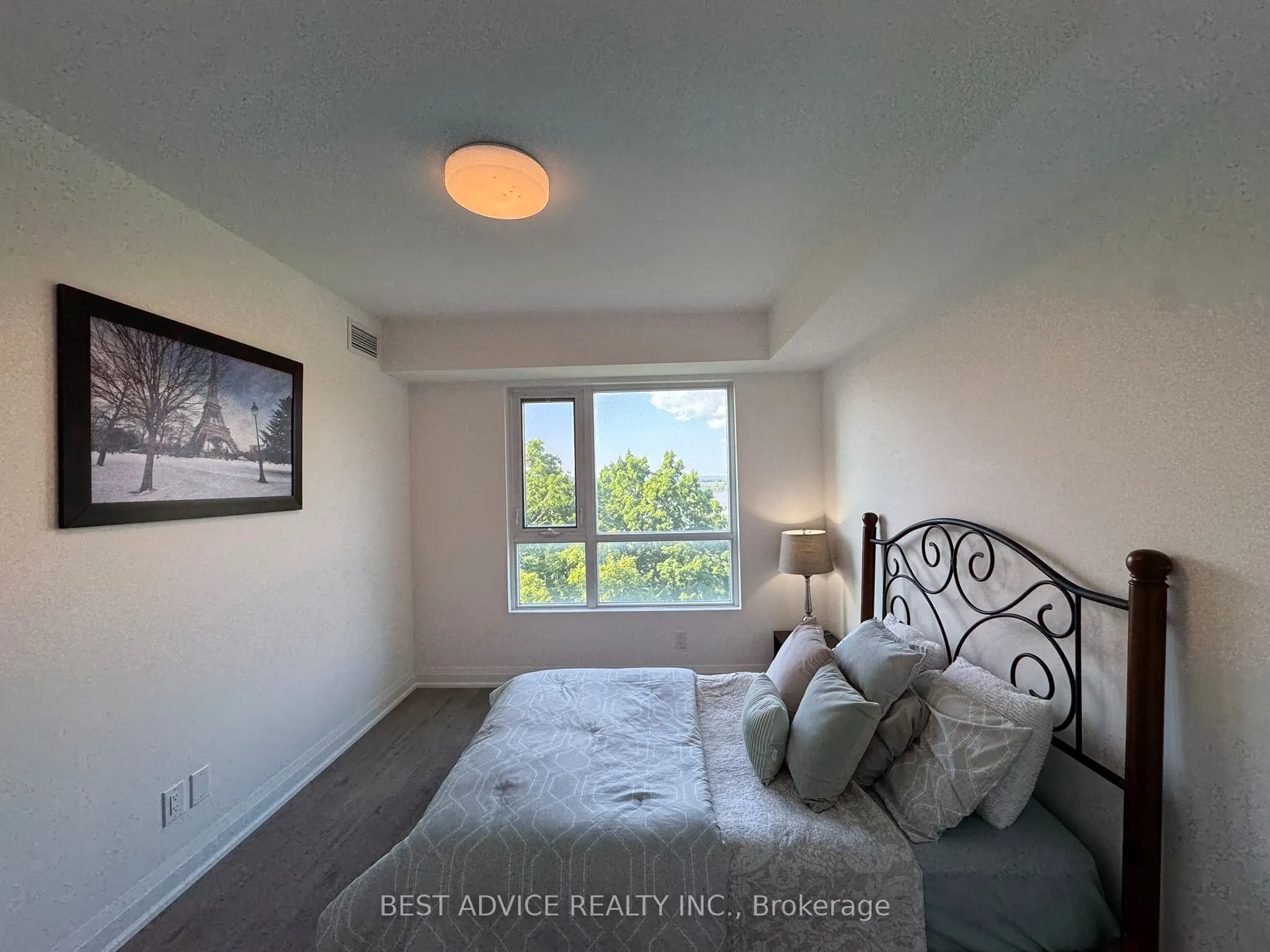 58 Lakeside Terrace, #706