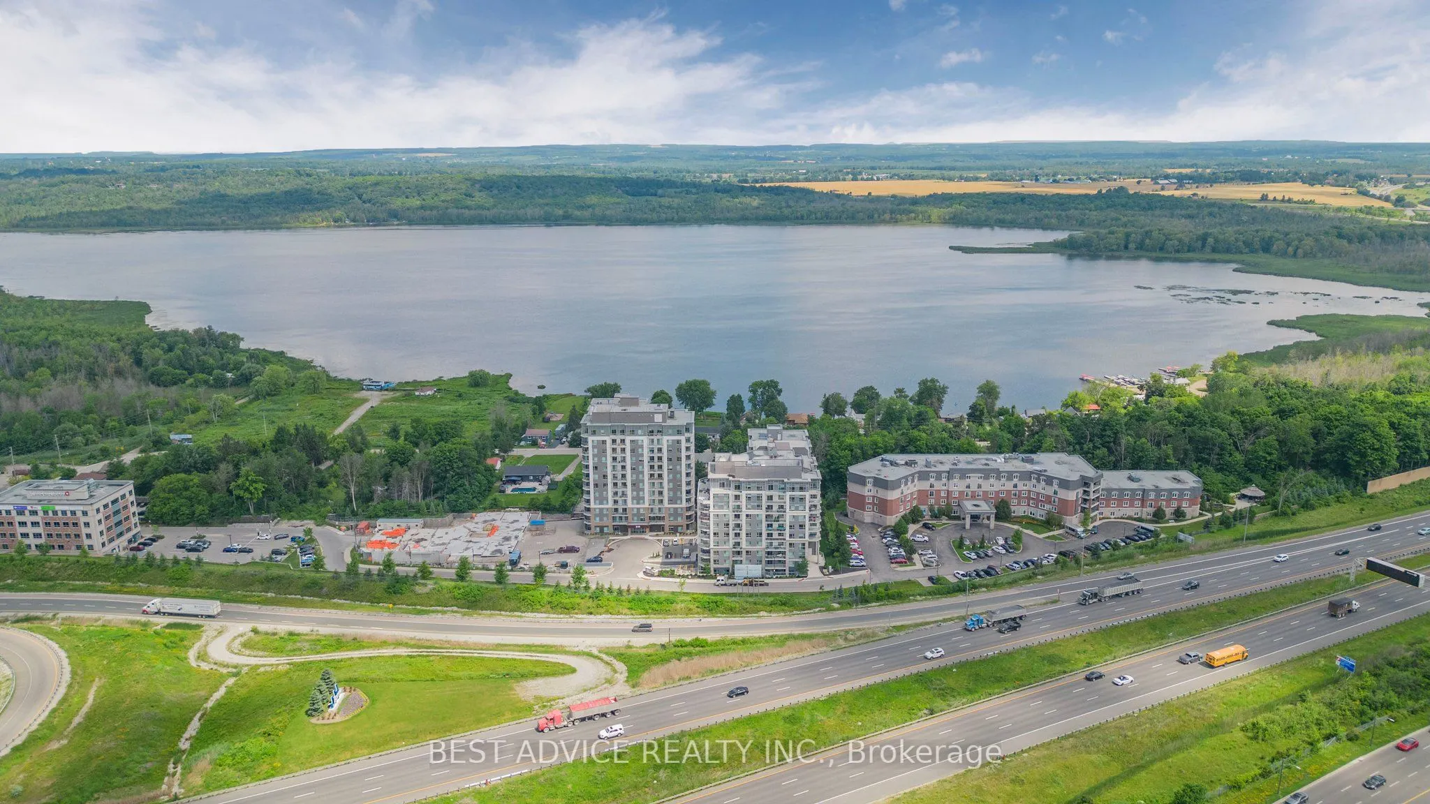 58 Lakeside Terrace, #706