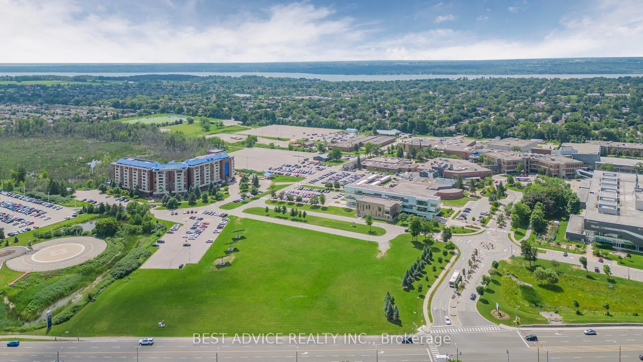 58 Lakeside Terrace, #706