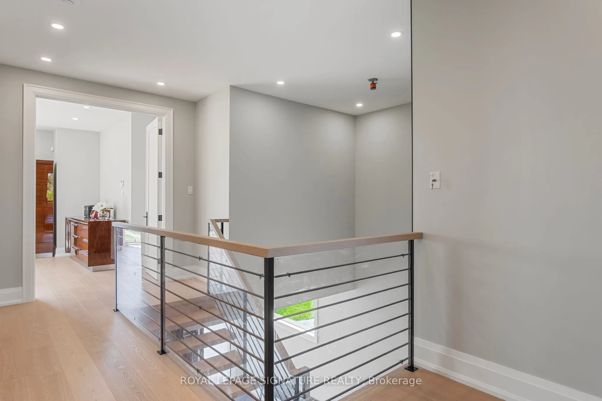 2978 Suntrac Drive