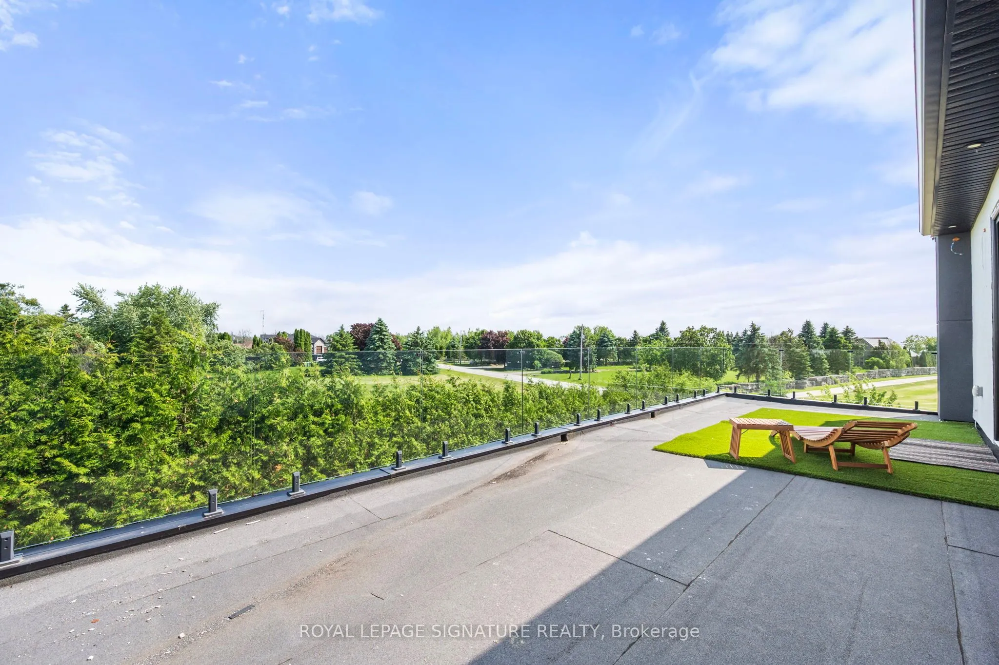2978 Suntrac Drive