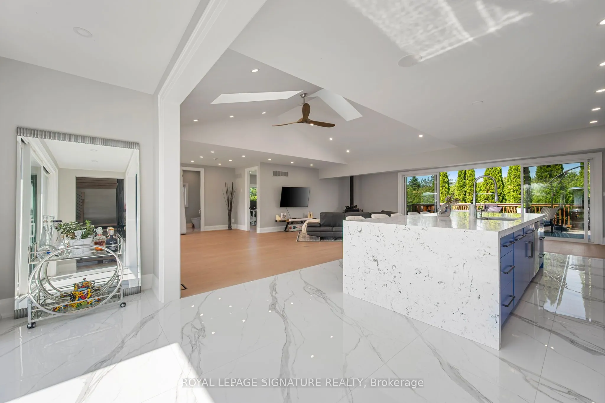 2978 Suntrac Drive