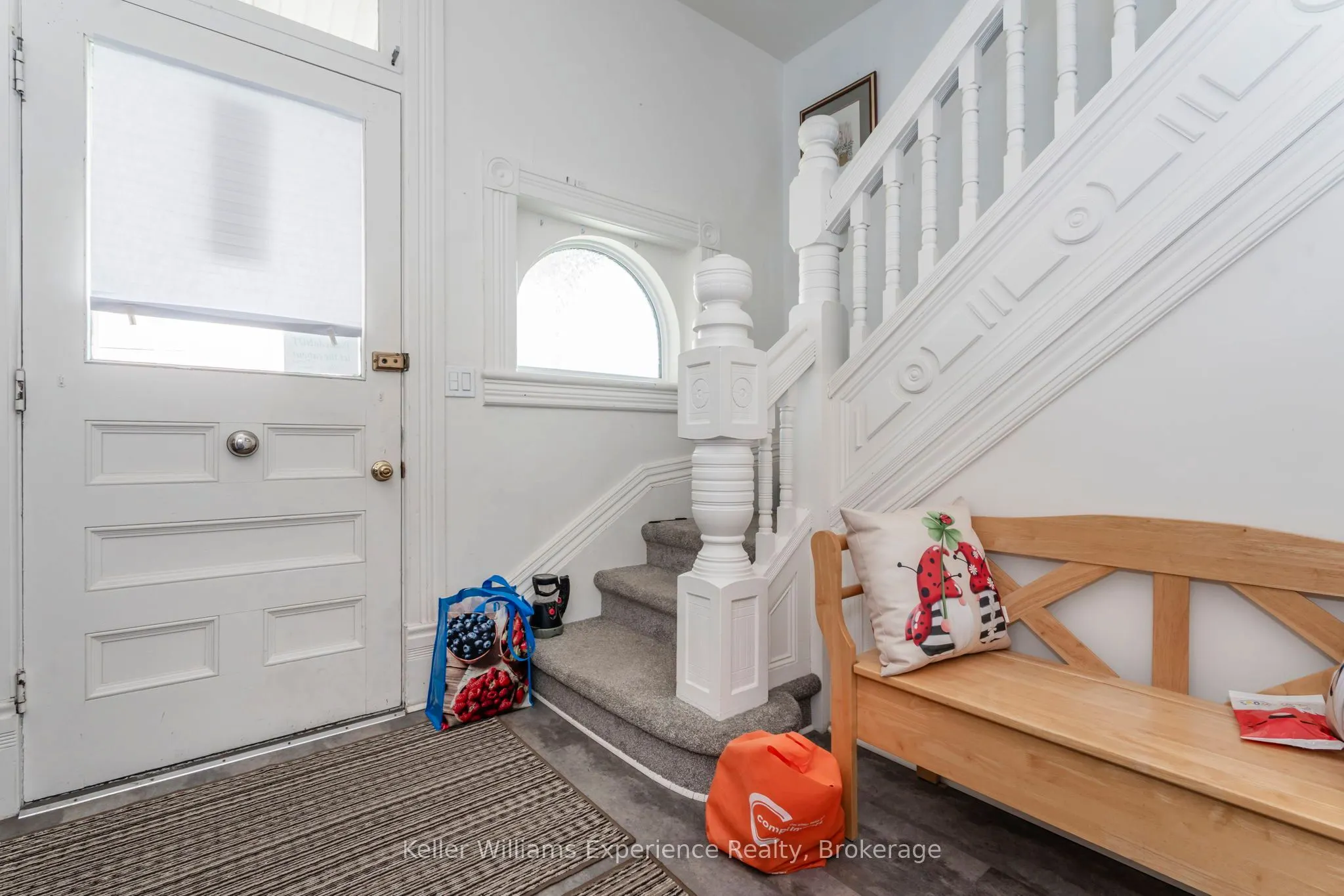 20 Yonge Street S