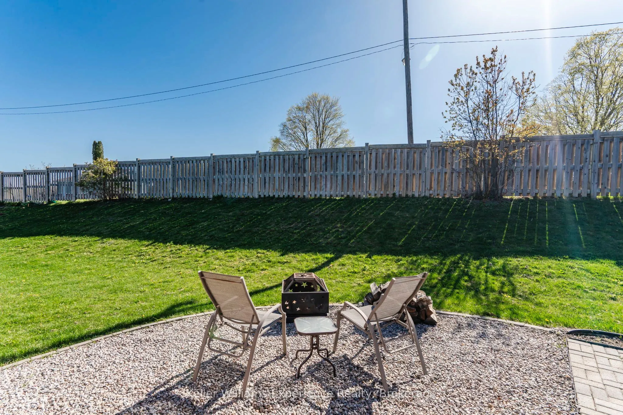 939 Stollar Place