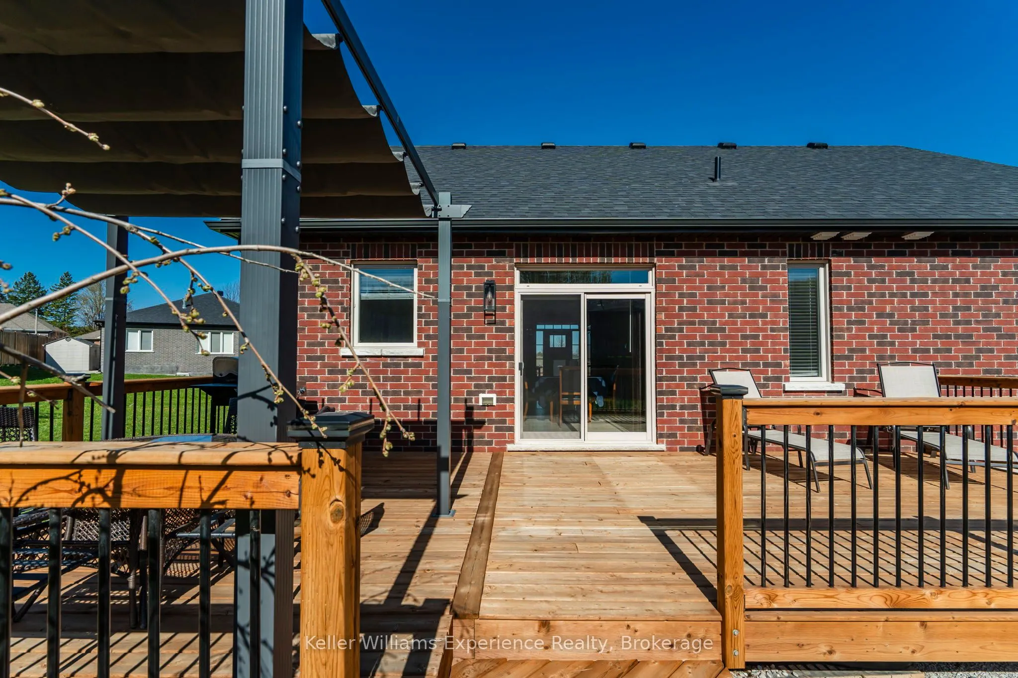 939 Stollar Place