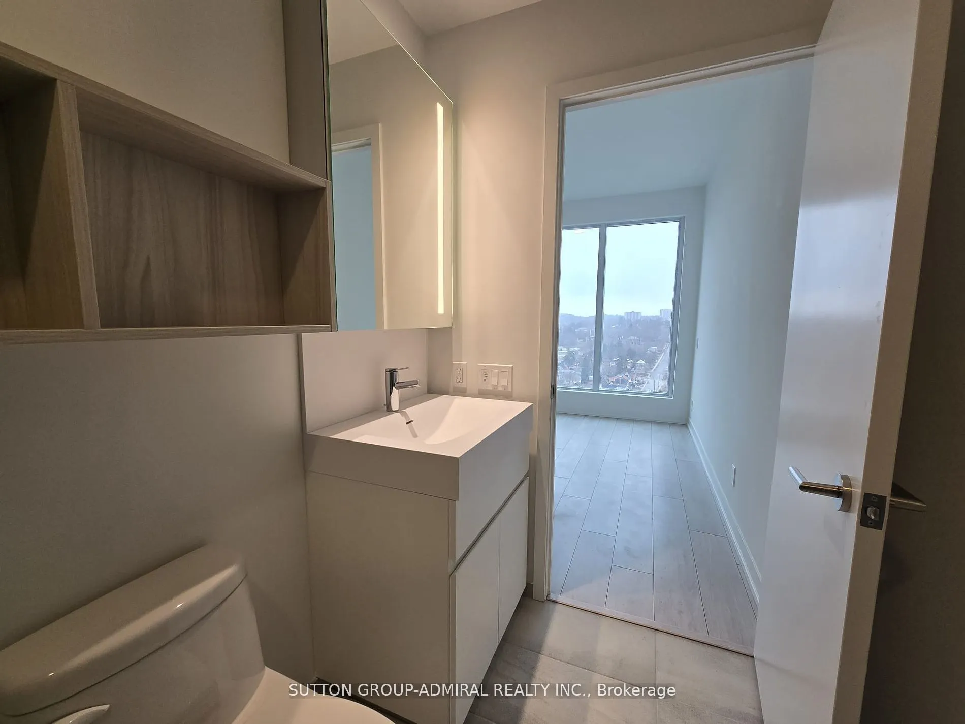 39 Mary Street, #1703