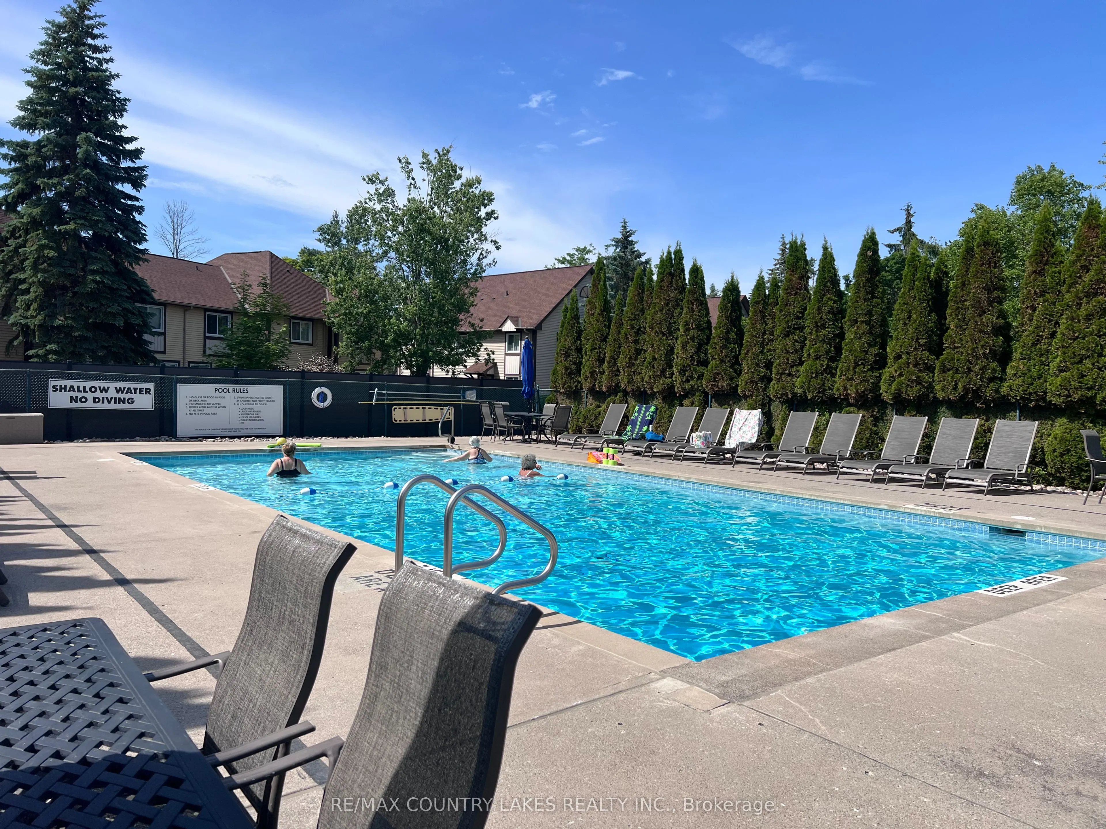 11 Laguna Parkway, #4