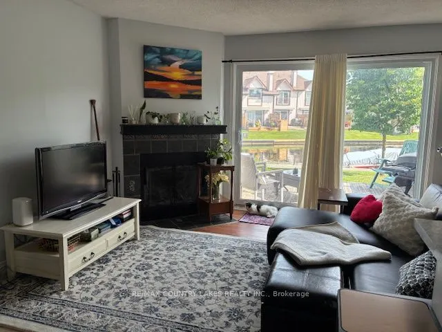 11 Laguna Parkway, #4